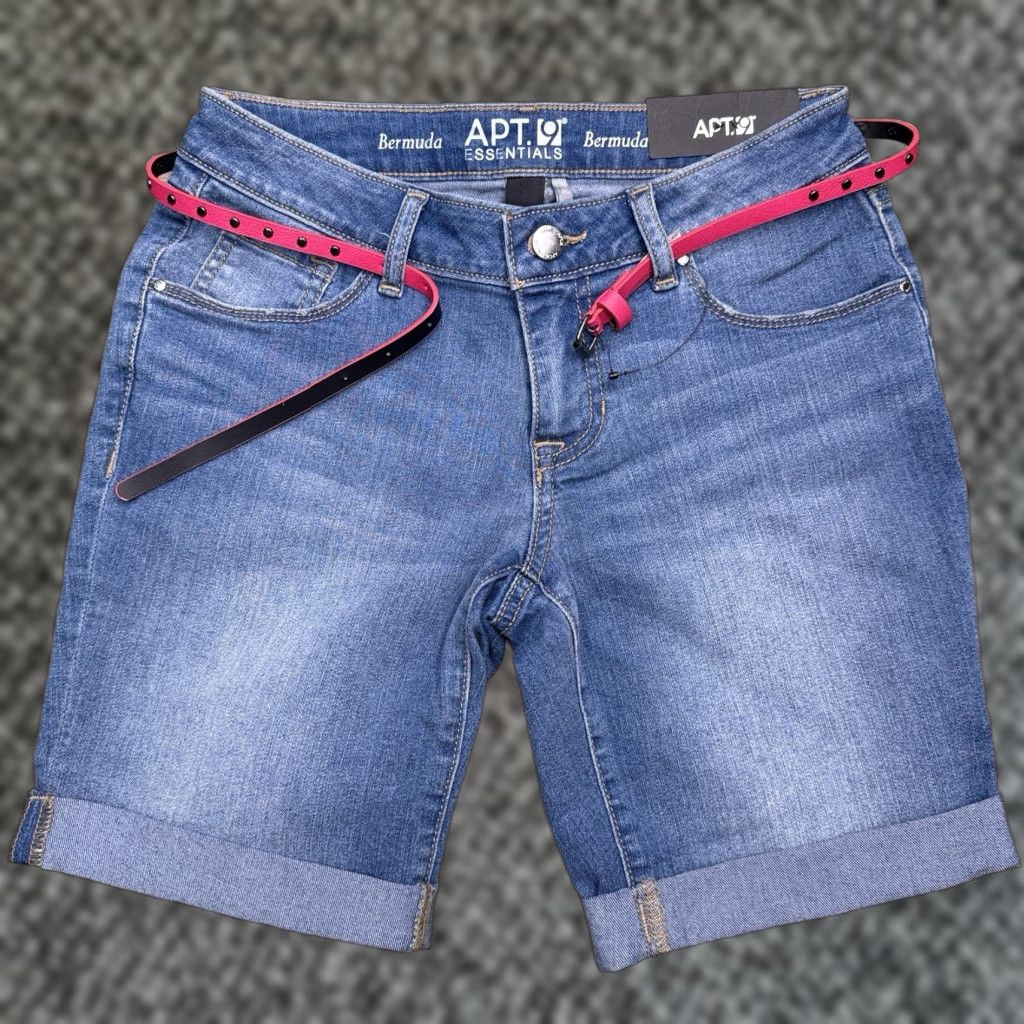 Apt. 9 **Apt. 9 Blue Petite Women's Bermuda Shorts Cuffed Belted New** User: **New Title: Bermuda Blue Petite Women's Apt. 9 Shorts Cuffed Belted** Size 26" / US 2 / IT 38 - 1 Thumbnail