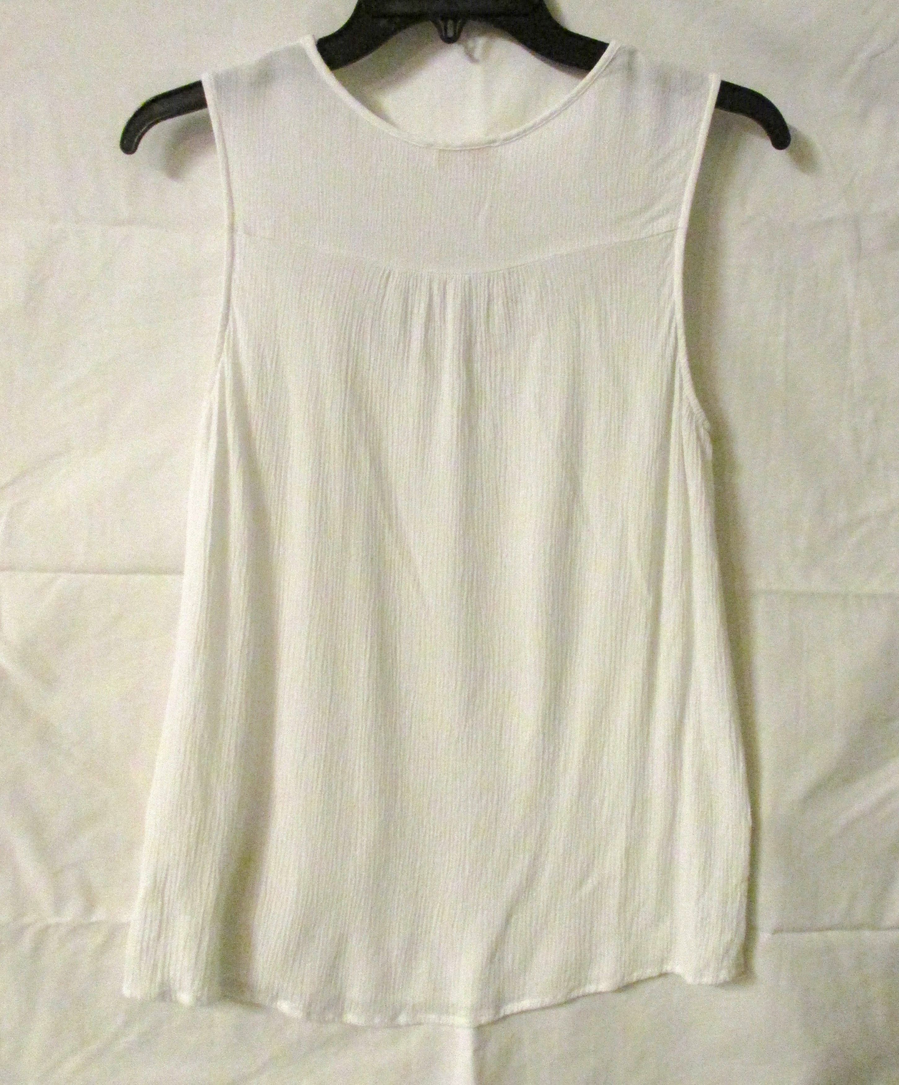 Other Charming Charlie Women's Sleeveless Blouse Top Size Medium Size M / US 6-8 / IT 42-44 - 4 Thumbnail