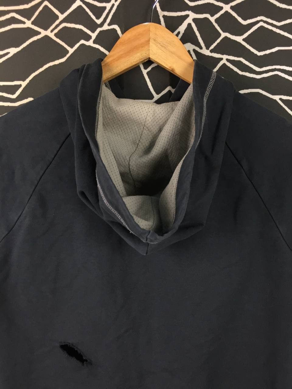 Nike Distressed Nike Sportswear Embroidered Logo Full-Zip Hoodie Size US S / EU 44-46 / 1 - 11 Thumbnail