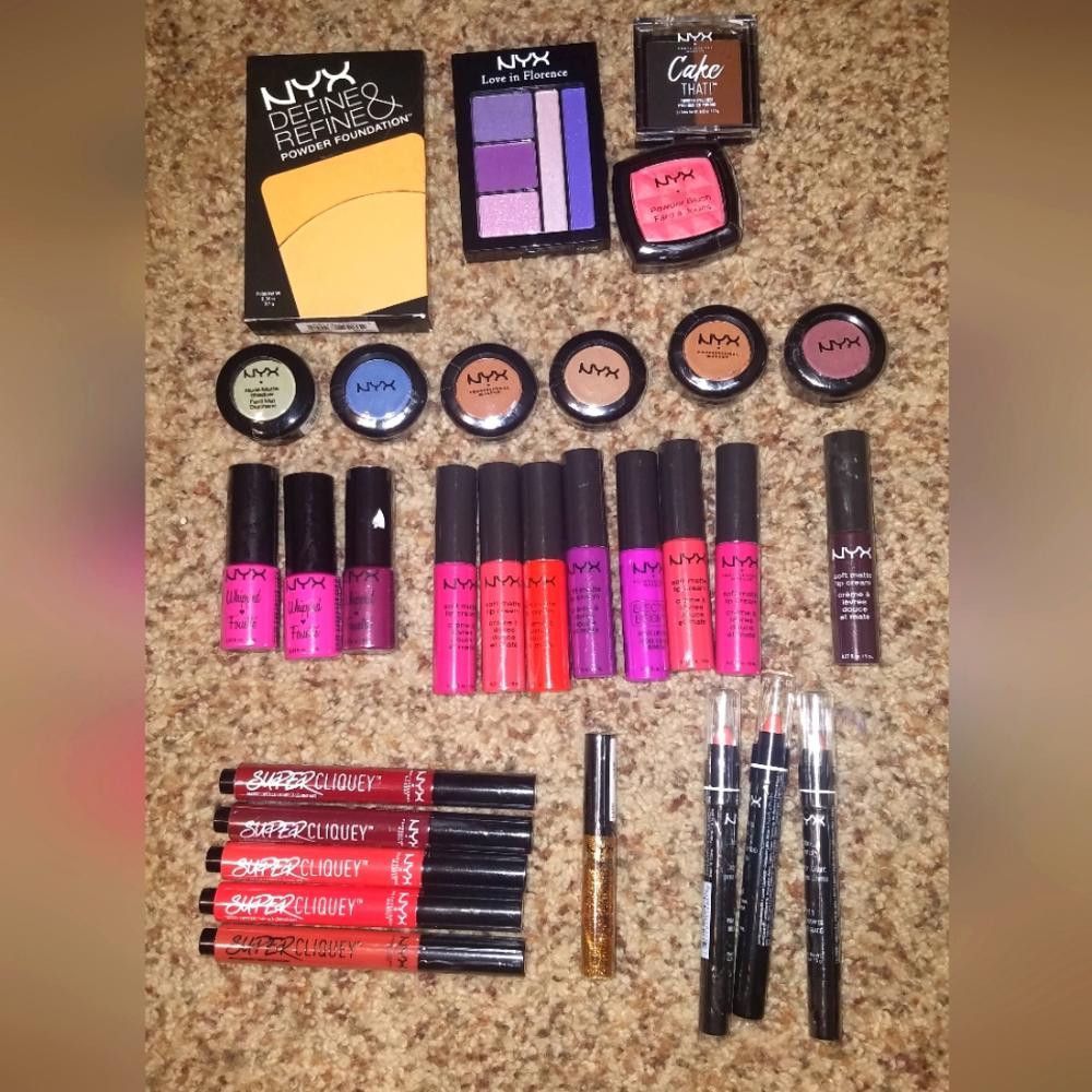 Designer NWT NYX 30 Piece Lot of Cosmetics Size ONE SIZE - 1 Preview