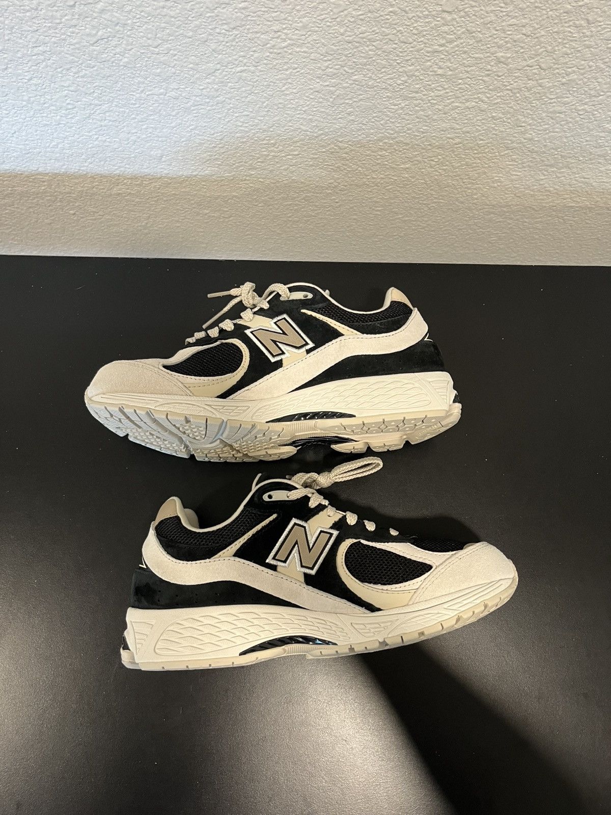 New Balance New balance 2002r black beige Size US 9.5 / EU 42-43 - 4 Thumbnail