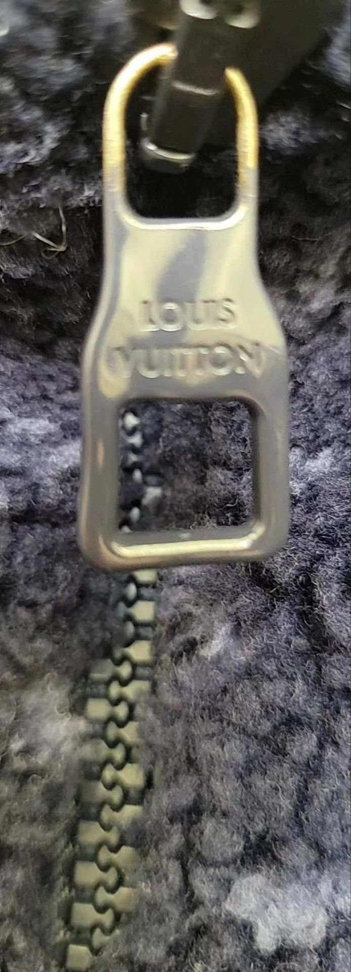 Louis Vuitton Louis Vuitton Dark blue teddy coat with full logo jacket 25 Size US L / EU 52-54 / 3 - 5 Thumbnail