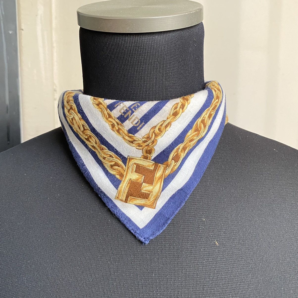 Designer Fendi Vintage Handkerchief Luxury Coins Size ONE SIZE - 8 Thumbnail