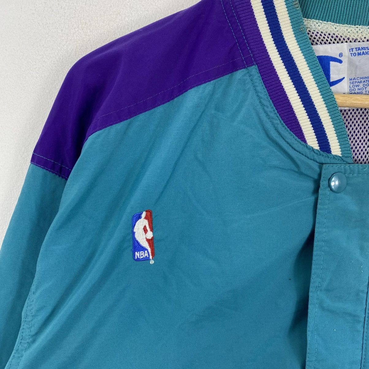 Champion Vintage 90s Champion Charlotte Hornets NBA Bomber Jacket L Size US L / EU 52-54 / 3 - 4 Thumbnail
