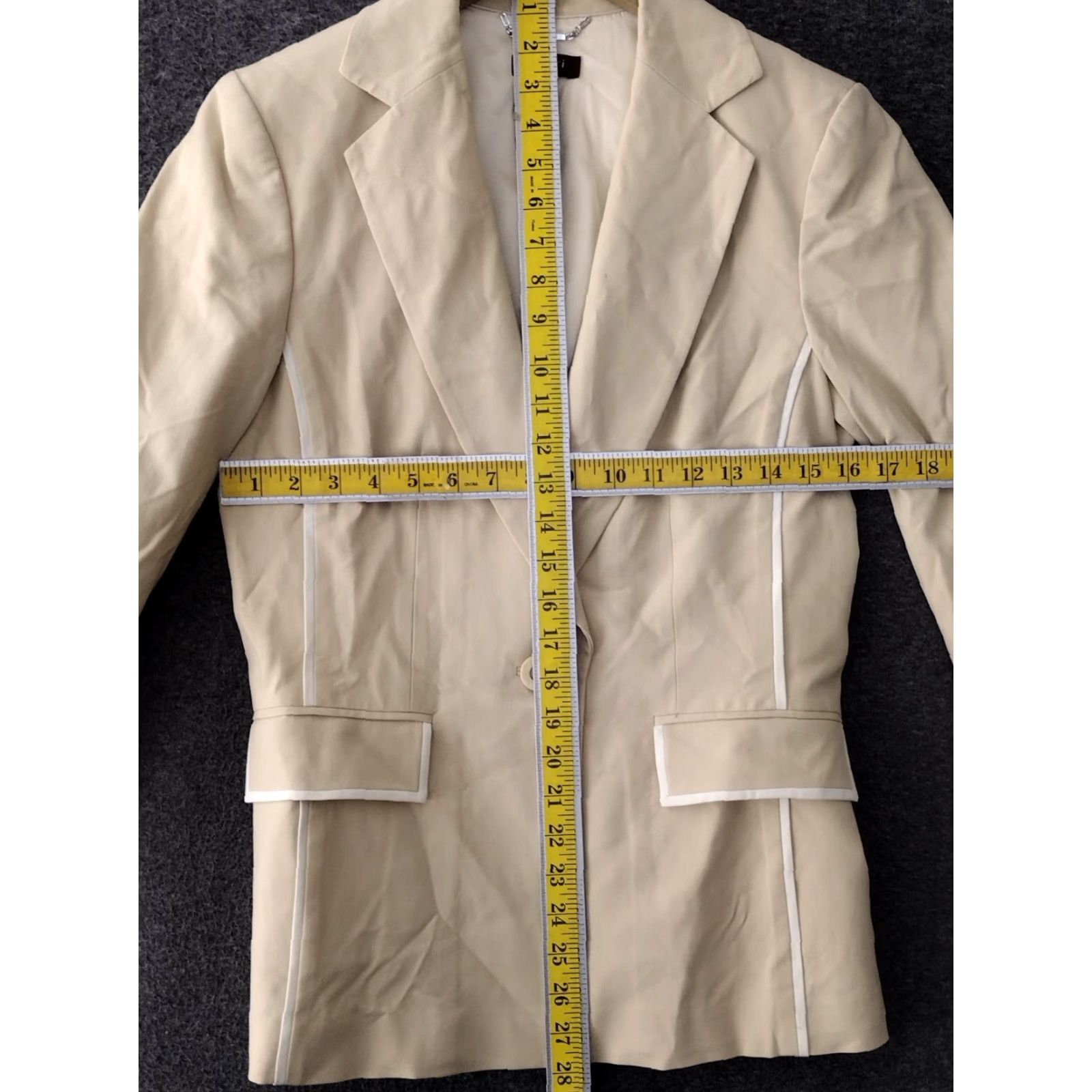 Vintage TESORI Women's Blazer One-Button Western Style Size 8 Beige White Trimmed Shirt Jacket? Size M / US 6-8 / IT 42-44 - 4 Thumbnail
