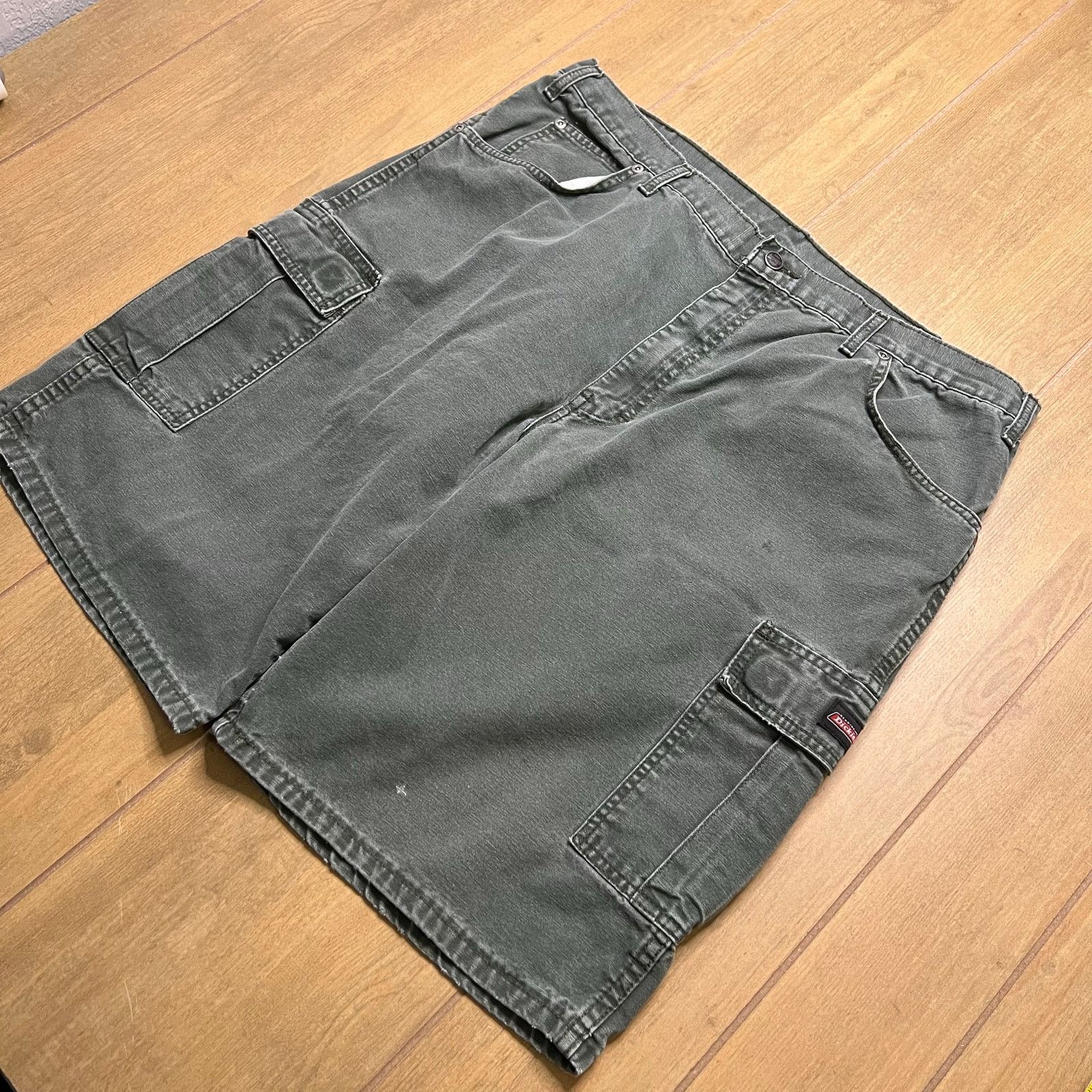 Dickies Vintage Dickies Cargo Shorts Sz 40 Relaxed Fit Green Y2K Size US 40 / EU 56 - 9 Thumbnail