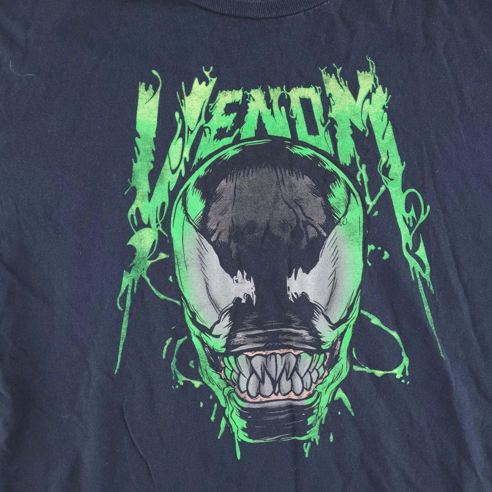 Vintage Marvel Mens XL Black Venom Graphic Tee Short Sleeve Slim Fit Shirt Size US XL / EU 56 / 4 - 3 Thumbnail