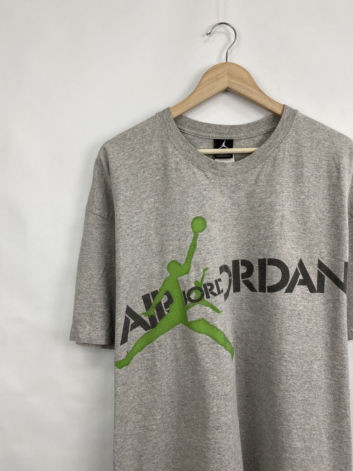 Jordan Brand 🇺🇸 Vintage 90s USA Jordan Nike t-shirt rare retro hype Y2K Size US XXL / EU 58 / 5 - 2 Thumbnail