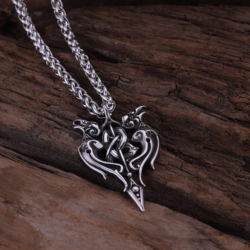 Jewelry Handmade Raven Spear Necklace Size ONE SIZE - 1 Thumbnail