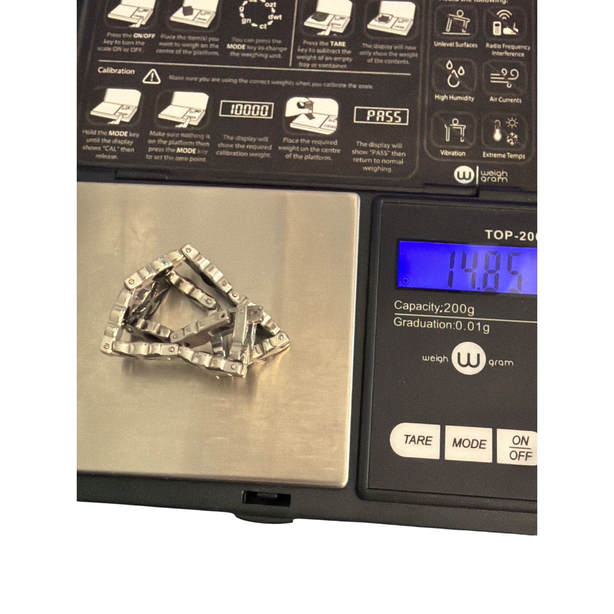 Other Stainless Steel Magnetic Bracelet Textured Link Design Fold Size ONE SIZE - 6 Thumbnail