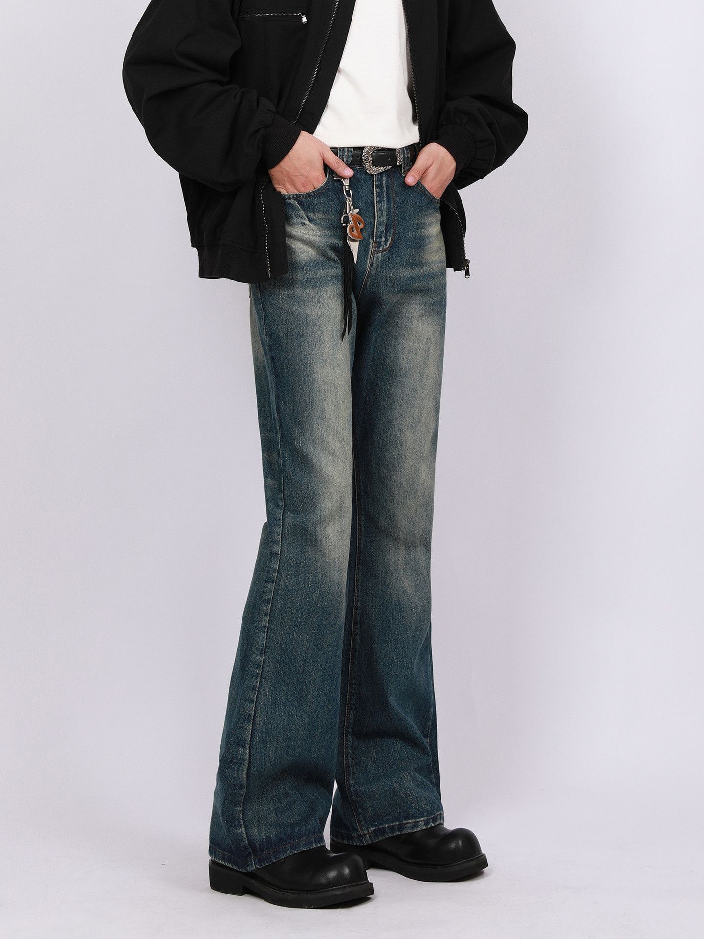 Japanese Brand × Jean American loose straight distressed cleanfit flared jeans Size US 32 / EU 48 - 1 Thumbnail