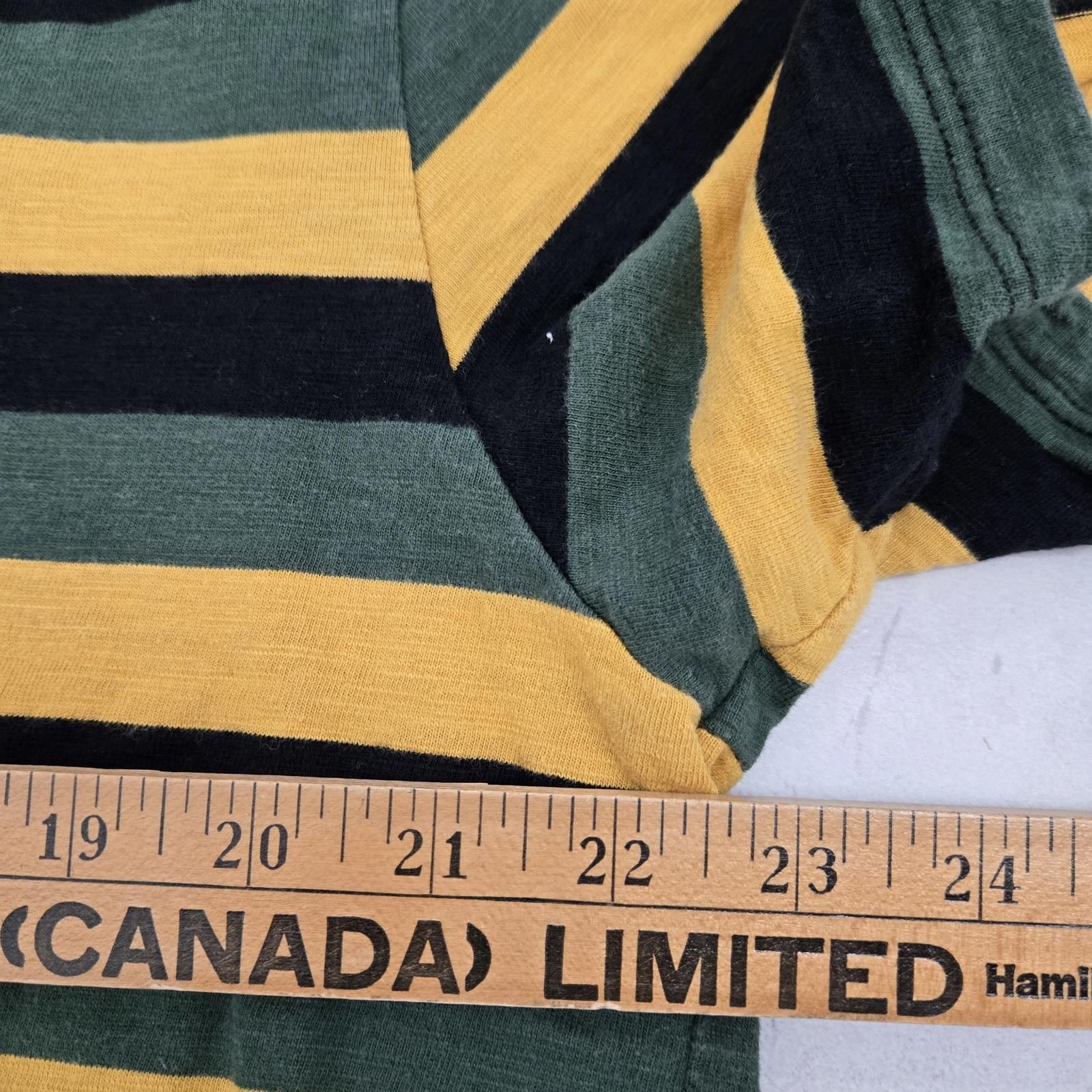 Guess Vintage Guess T Shirt Size US L / EU 52-54 / 3 - 8 Thumbnail