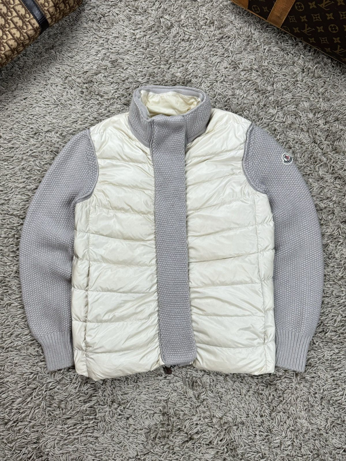 Moncler Down puffer jacket Moncler original luxury streetwear item Size M / US 6-8 / IT 42-44 - 1 Thumbnail