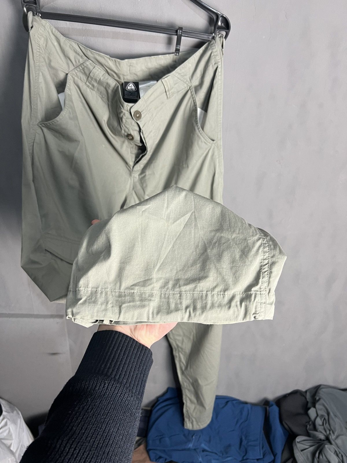 Nike Vintage Nike Acg Cargo Pants Drill Y2K Men’s Drill Nylon Size US 34 / EU 50 - 4 Thumbnail