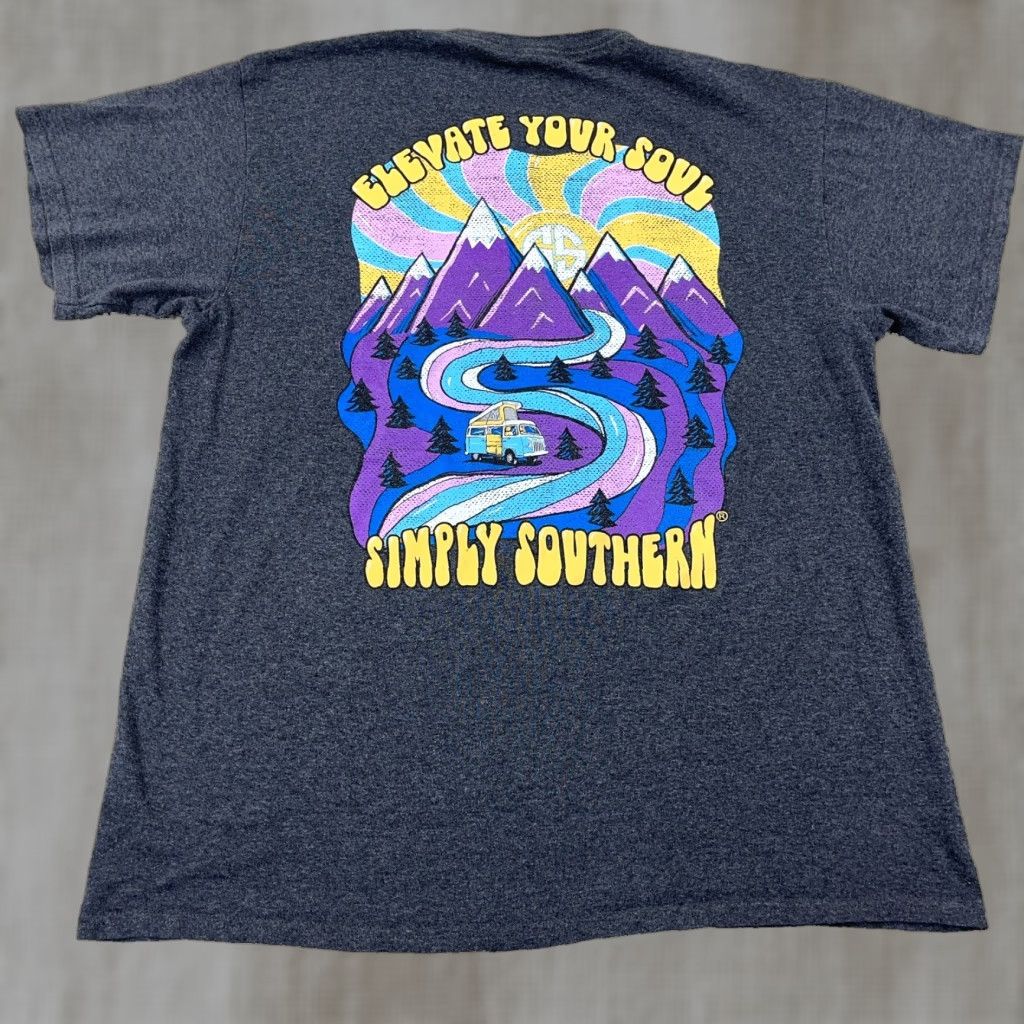Vintage VINTAGE Simply Southern T-Shirt Women Large Gray Short Sleeve Casual Cotton 90s Camping Trip Mountains Ladies Top Size L / US 10 / IT 46 - 1 Thumbnail
