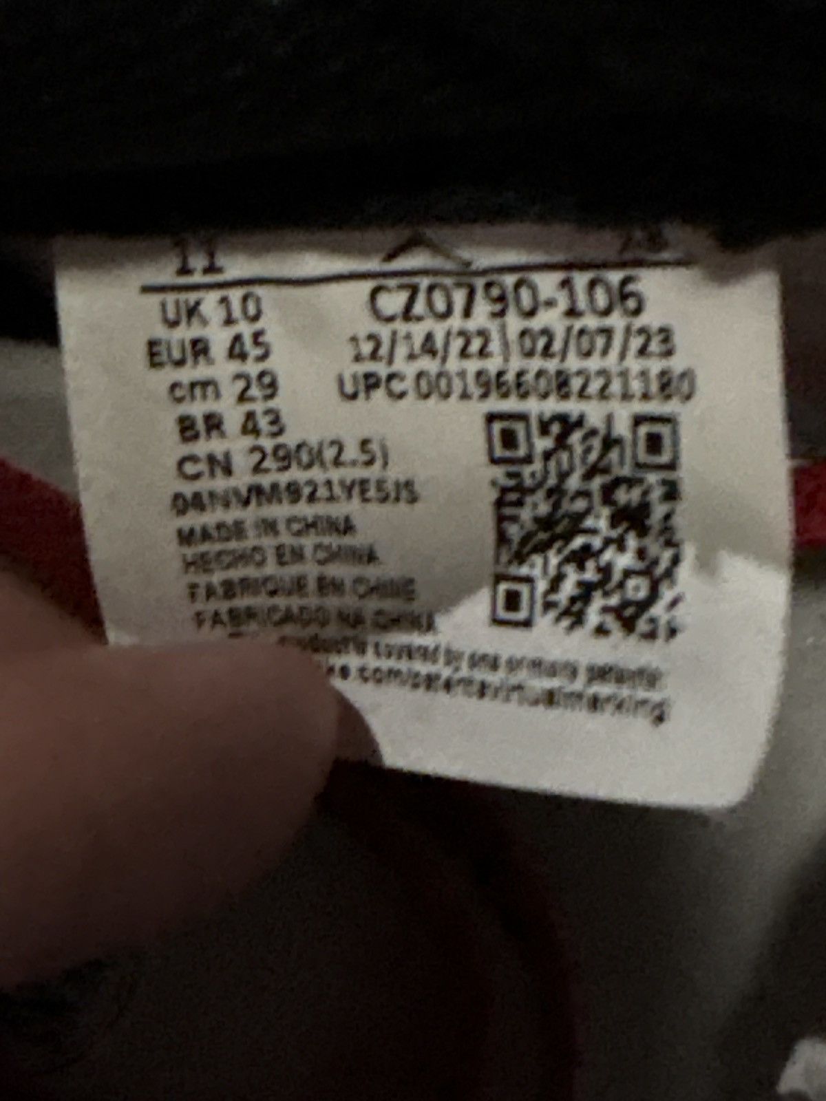Jordan Brand × Nike Air Jordan 1 Retro Low OG Black Toe Size US 11 / EU 44 - 5 Thumbnail