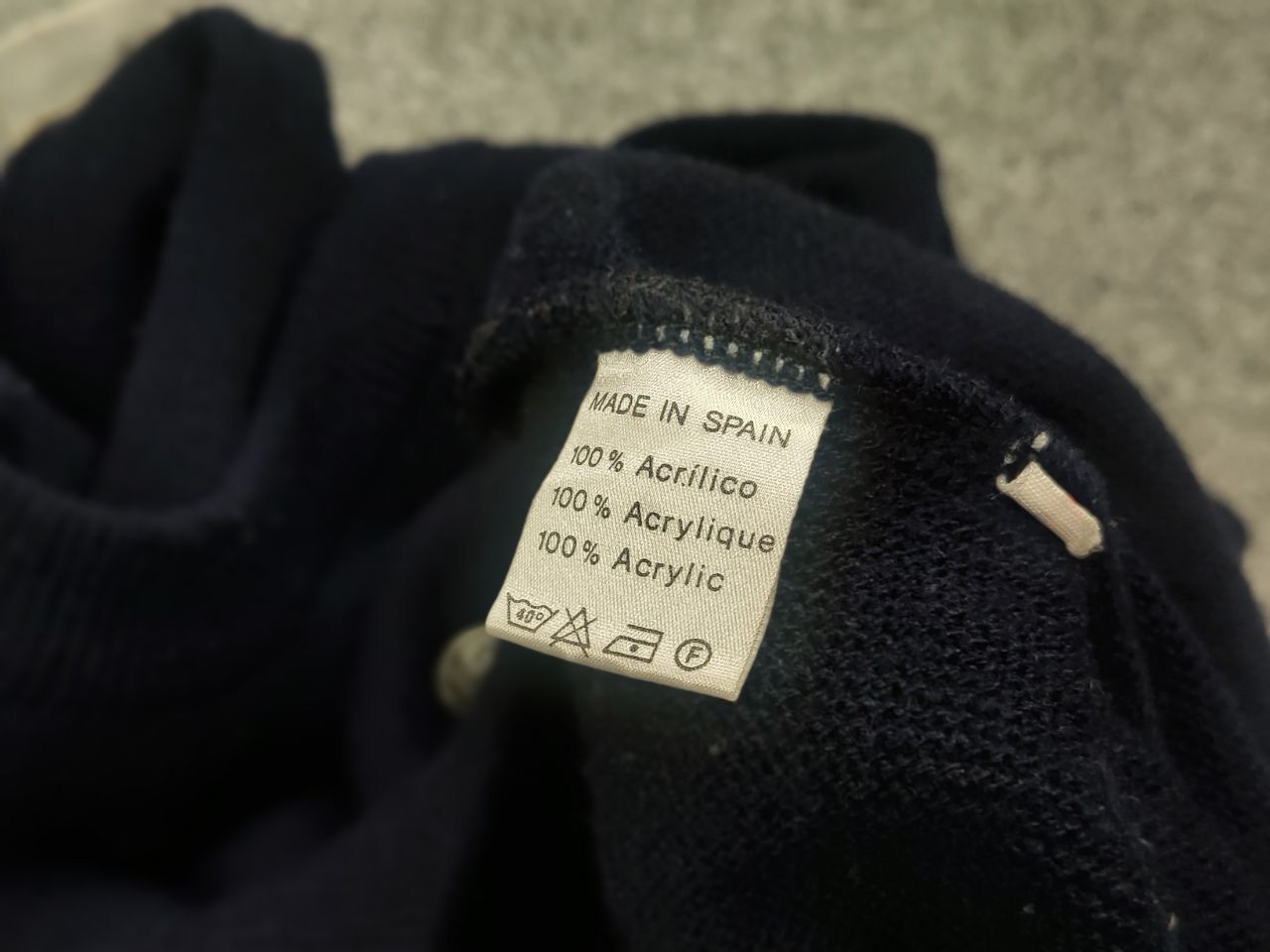 Lacoste Vintage 90's Lacoste Chemise Acrylic Knit Dark Blue Sweater Size US L / EU 52-54 / 3 - 14 Thumbnail