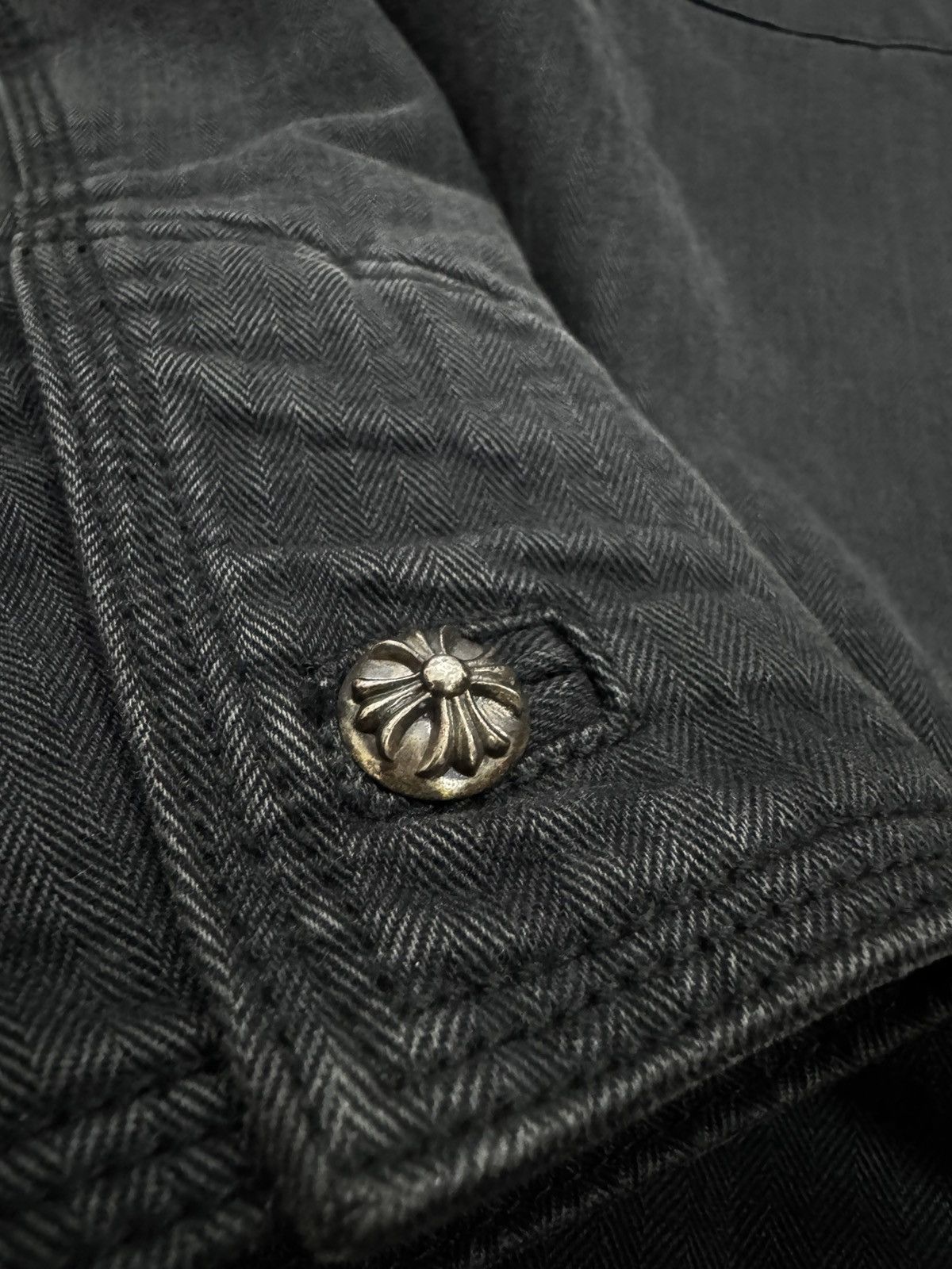 Chrome Hearts Chrome Hearts KB24 Khaki Denim Jacket Rare Size US L / EU 52-54 / 3 - 3 Thumbnail