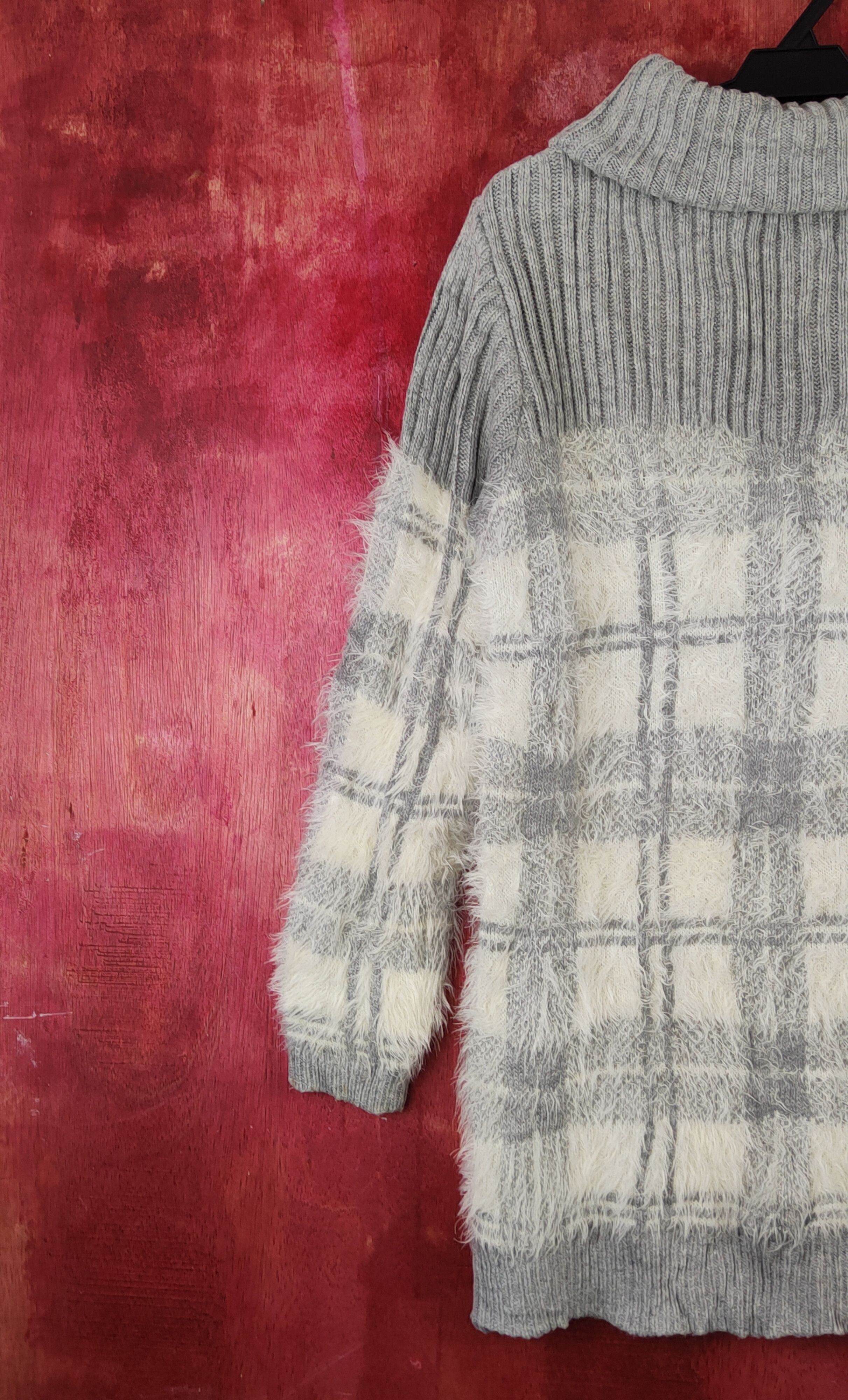 Homespun Knitwear × Japanese Brand × Vintage Ingni Gray Shag Shaggy Fur Mohair Knitwear #S1899 Size M / US 6-8 / IT 42-44 - 8 Thumbnail