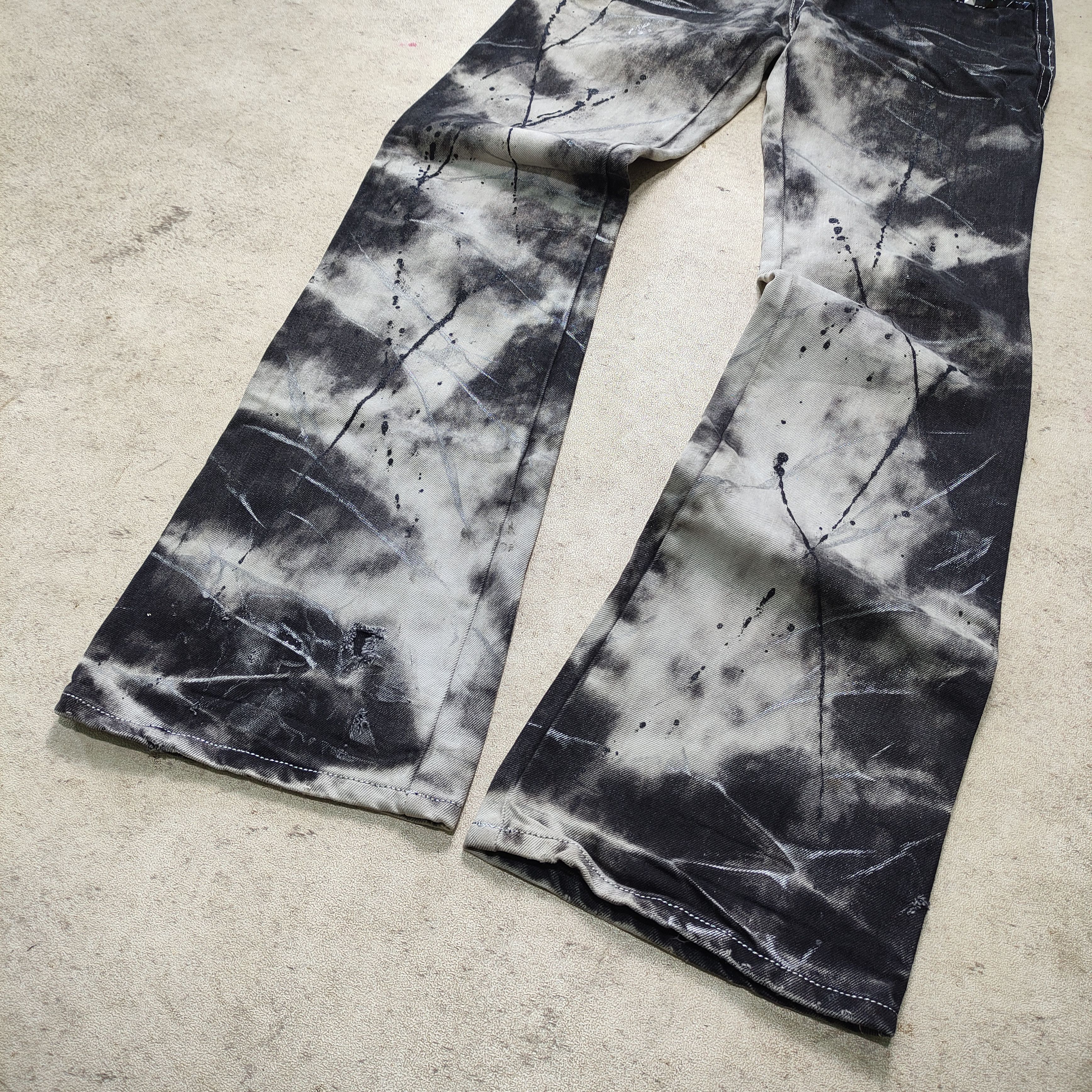 Le Grande Bleu (L.G.B.) Xfrm Flare Jeans Patch Cross - 2000s Archive Vkei LGB Size US 29 - 5 Thumbnail