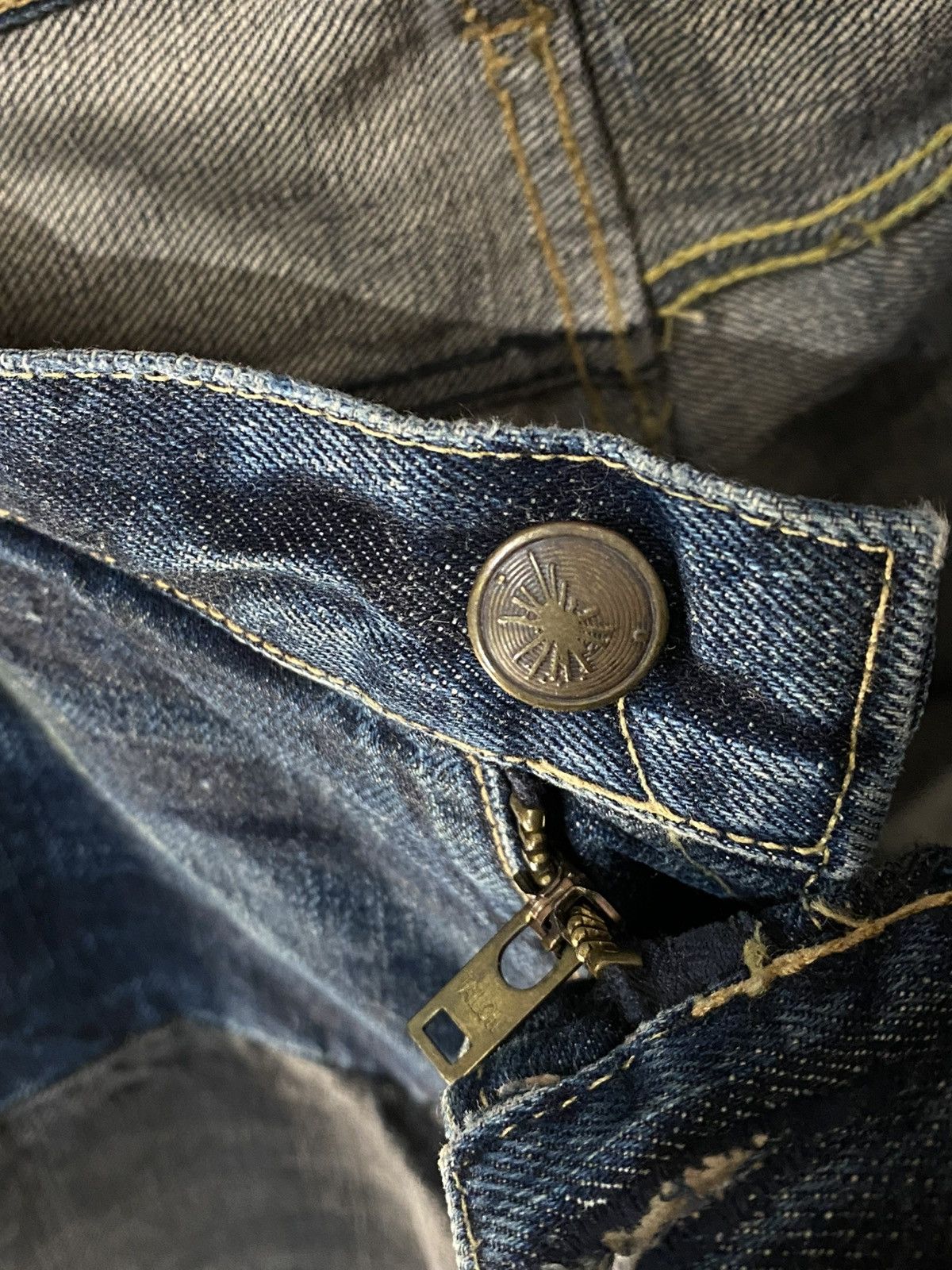 Maison MIHARA YASUHIRO $648 SELVEDGE DENIM RED LINE MIHARA YASUHIRO JEANS JAPANESE Size US 36 / EU 52 - 10 Thumbnail