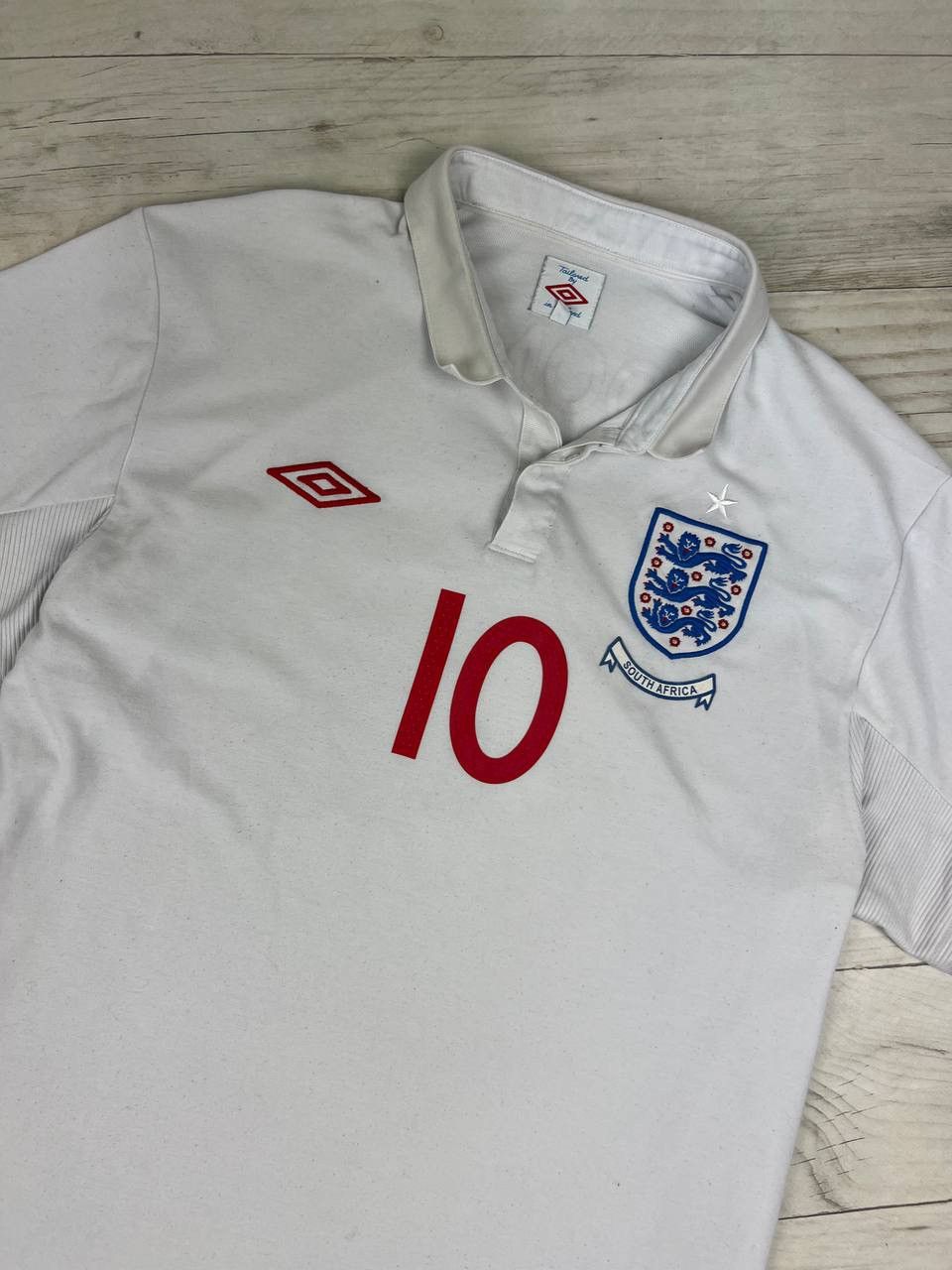 Umbro Vintage Umbro England 2009 2010 Rooney #10 Home Shirt Jersey Size US XL / EU 56 / 4 - 3 Thumbnail