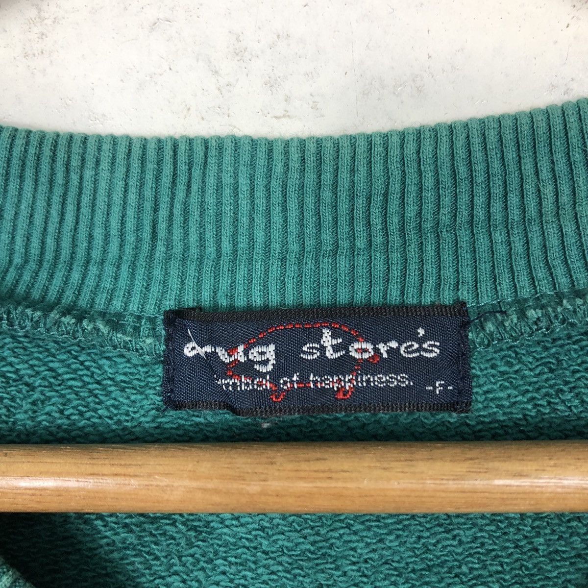 Hysteric Glamour 📌Vintage Sweatshirt Drug Store Sun Faded Big Logo Size US M / EU 48-50 / 2 - 14 Thumbnail