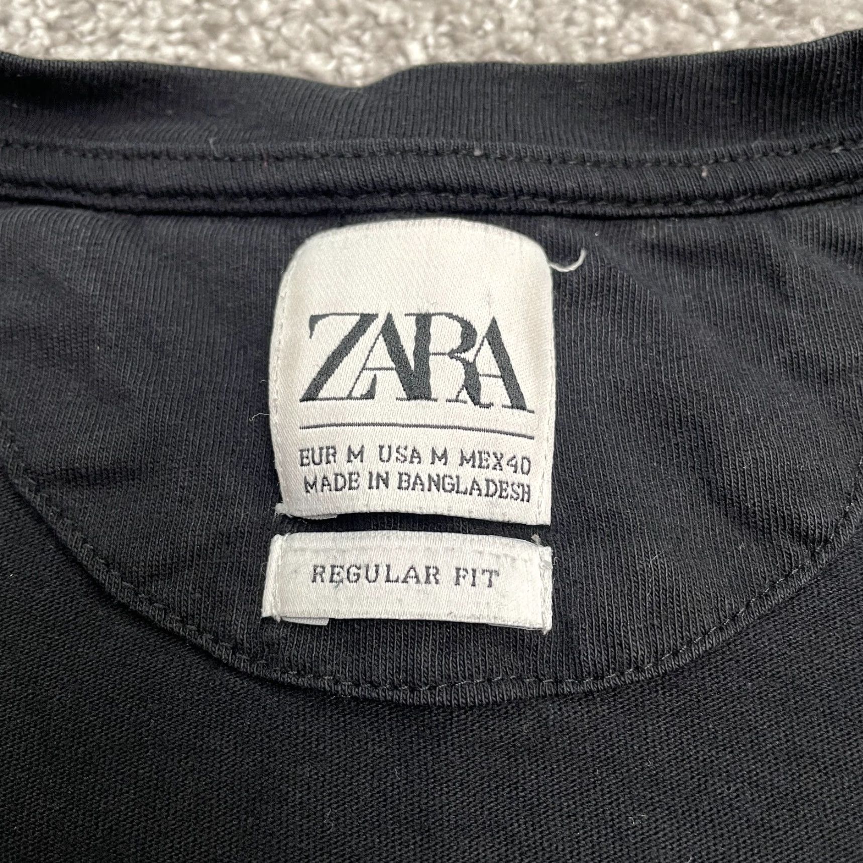 Zara Zara Regular Fit Basic T-Shirt Mens Medium Black V-Neck Short Sleeve Casual Tee Size US M / EU 48-50 / 2 - 6 Thumbnail