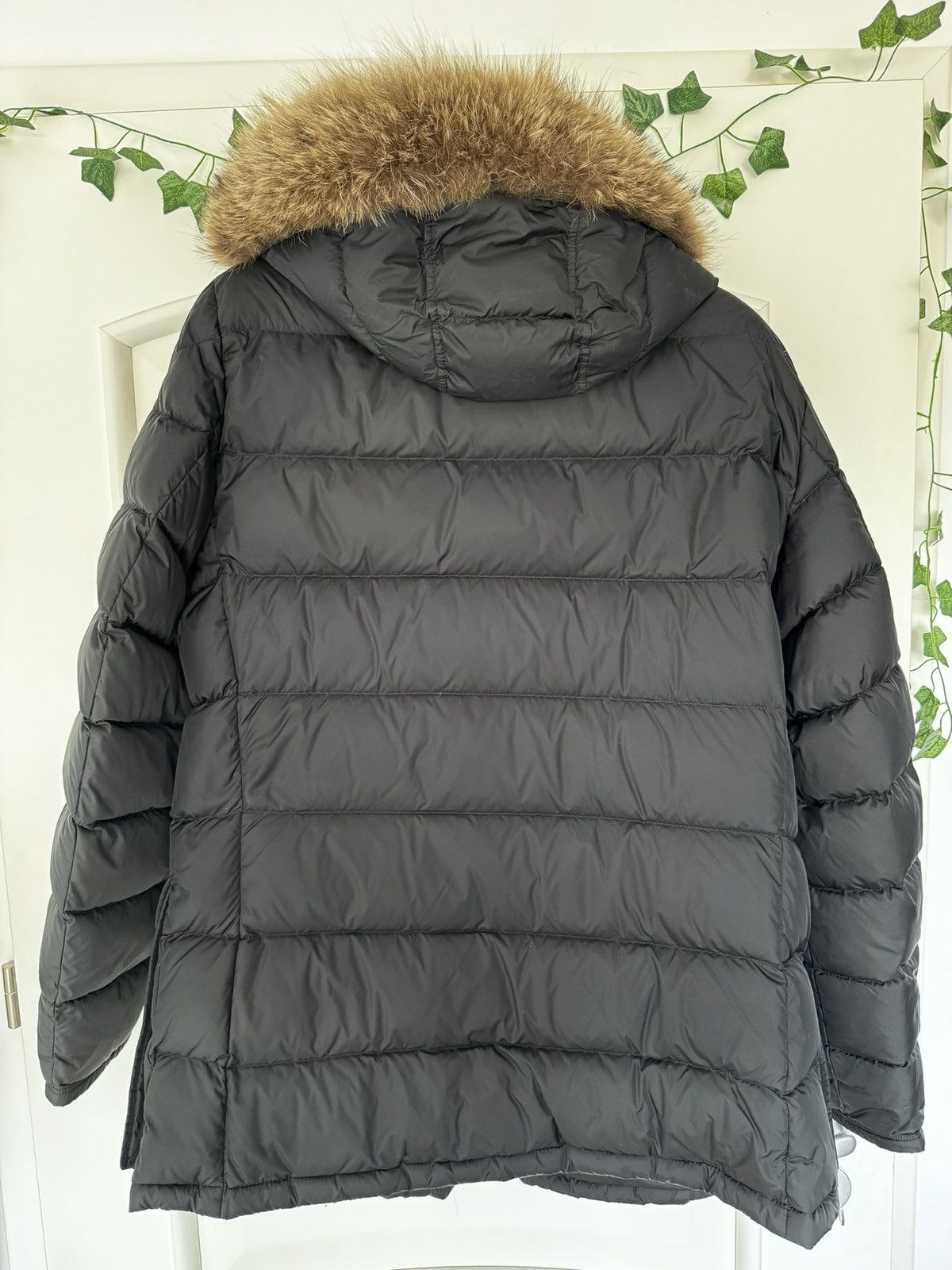 Moncler Moncler Cluny - Fur Hood Jacket Size US L / EU 52-54 / 3 - 8 Thumbnail