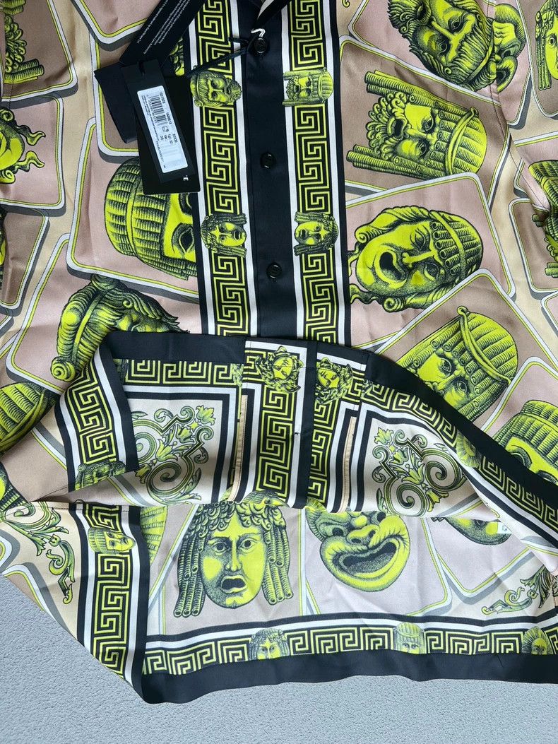 Versace Versace Men's baroque shirt Size US XL / EU 56 / 4 - 5 Thumbnail