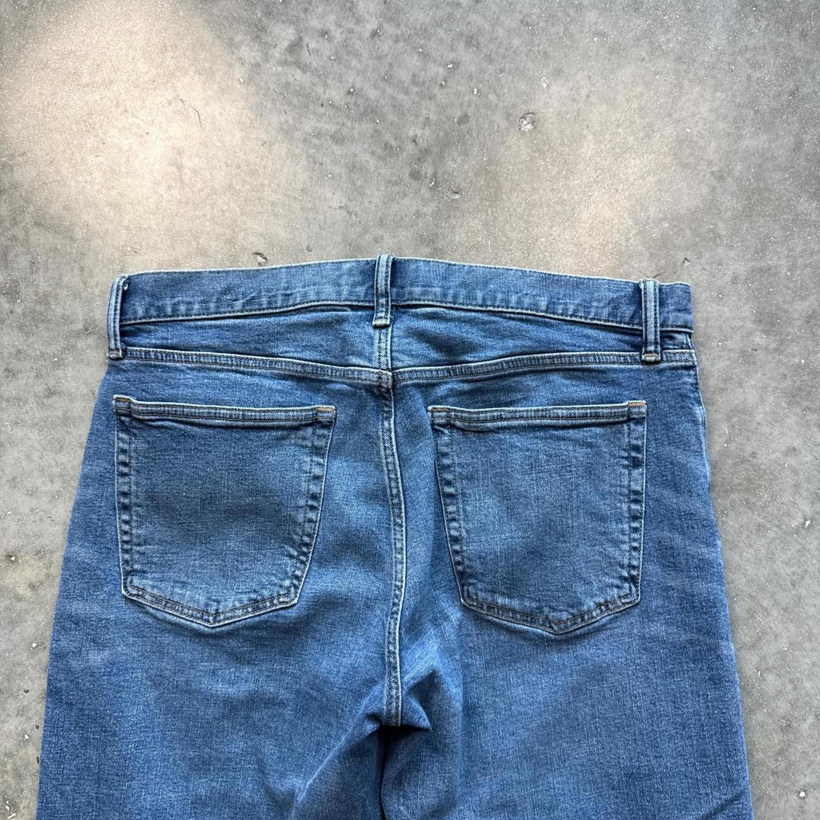 Gap Gap light wash straight leg jeans #gapjeans Size 32" / US 10 / IT 46 - 4 Thumbnail