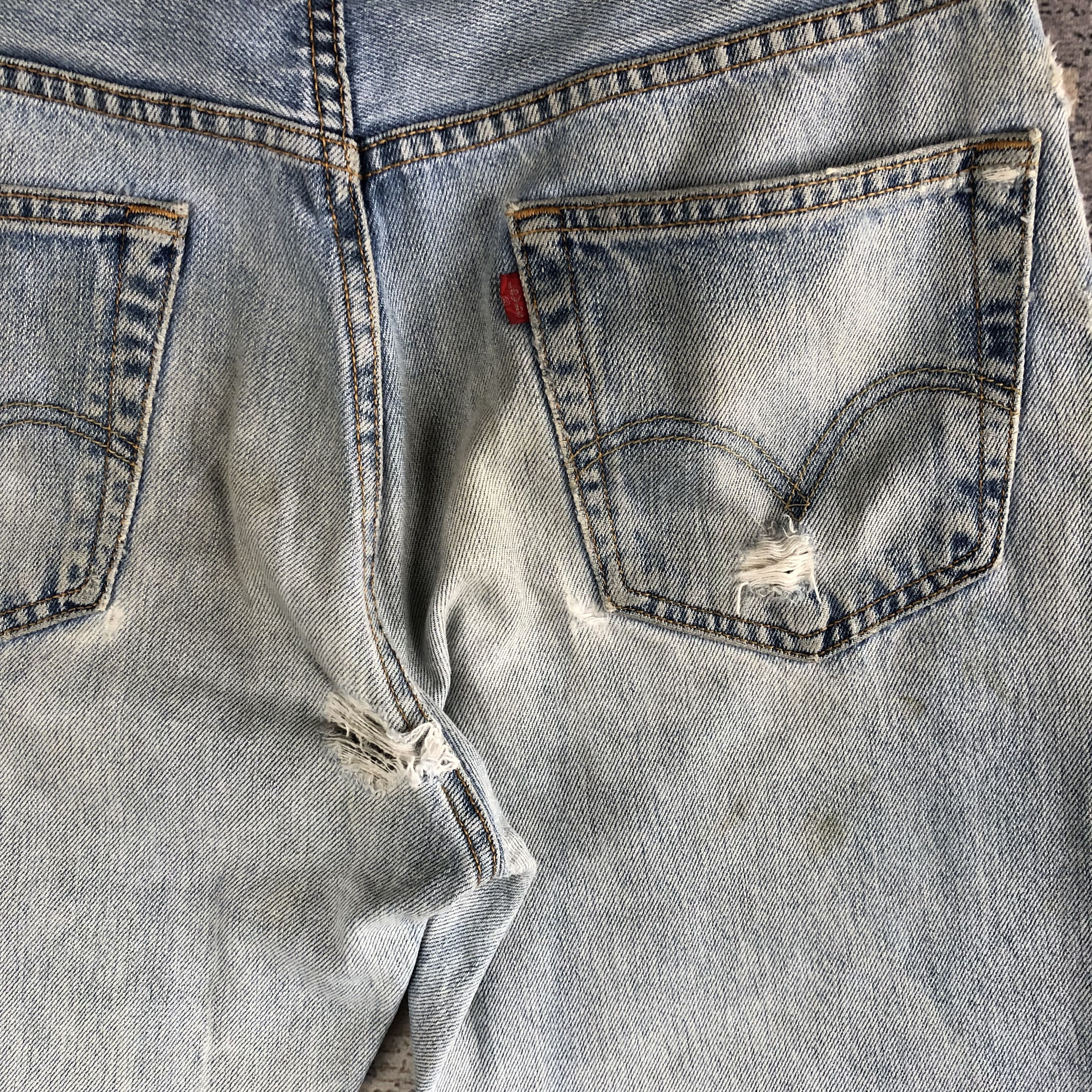 Levi's Vintage Levi's Sun Faded Jeans Levis Distressed Denim Size US 32 / EU 48 - 6 Thumbnail