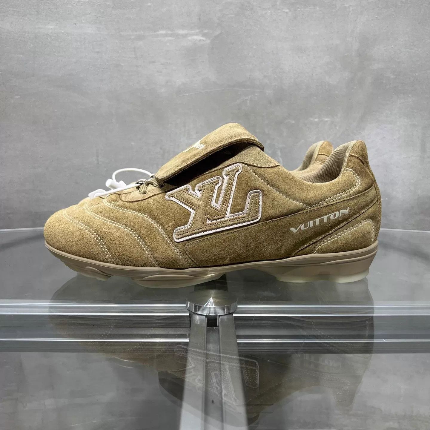 Louis Vuitton LV Footprint Soccer Shoes Khaki UK6.5/40.5 Size US 7.5 / EU 40-41 - 3 Thumbnail