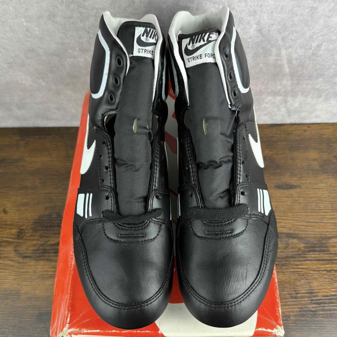 Nike NEW Vintage Nike Strike Force Football Cleats Black 1980s OG Size US 9.5 / EU 42-43 - 5 Thumbnail
