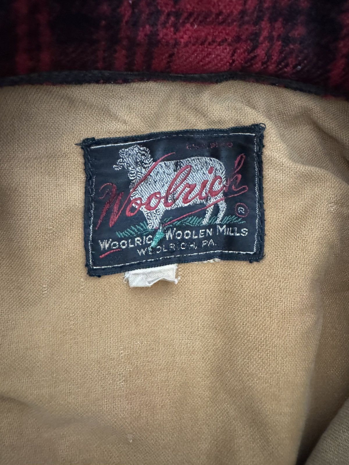 Woolrich Woolen Mills Vintage Woolrich Red Plaid Wool Coat - Fits Large Size US L / EU 52-54 / 3 - 2 Thumbnail