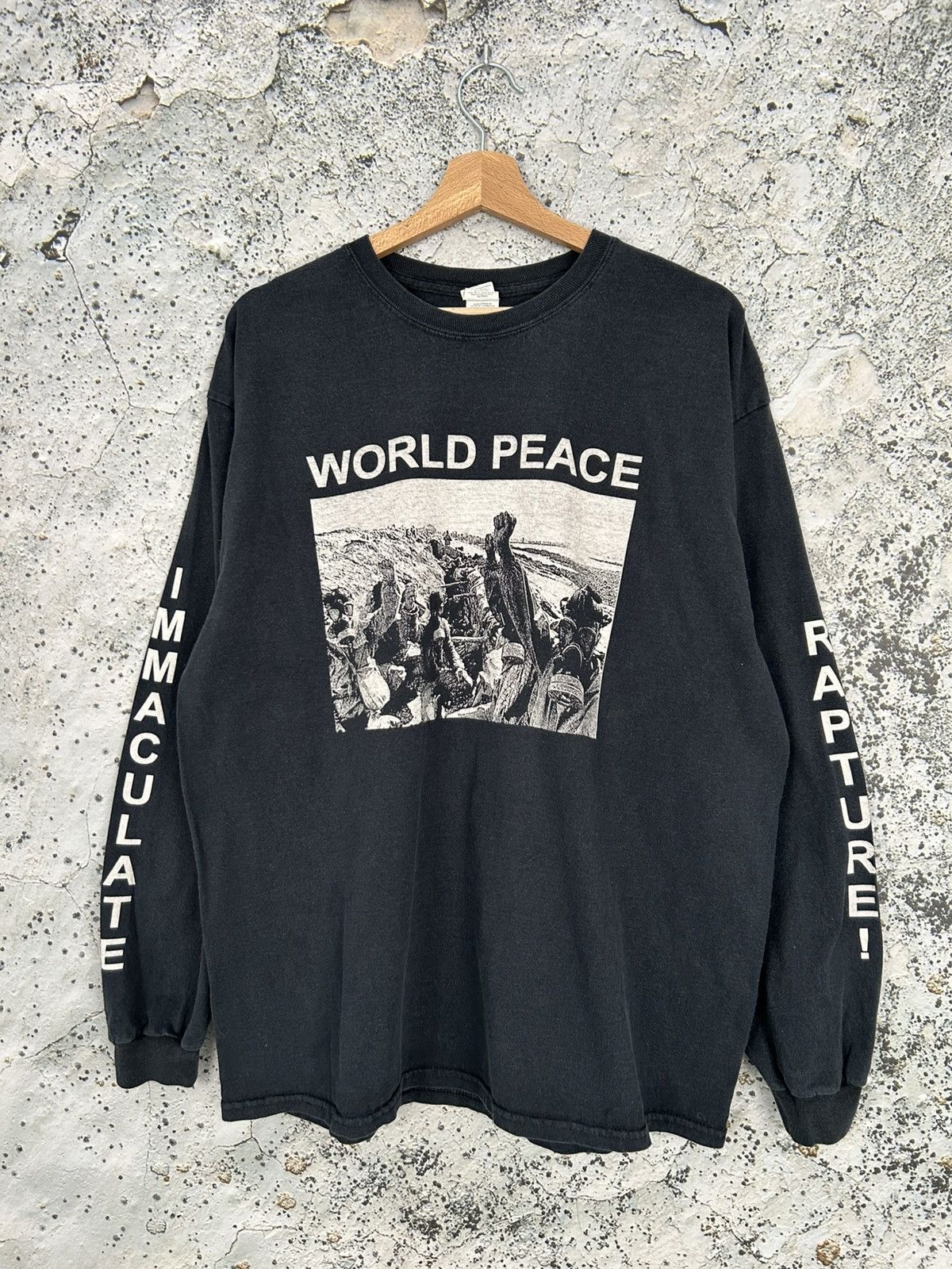 Vintage Vintage World Peace Avant Garde Longsleeve Streetwear Size US XL / EU 56 / 4 - 1 Thumbnail