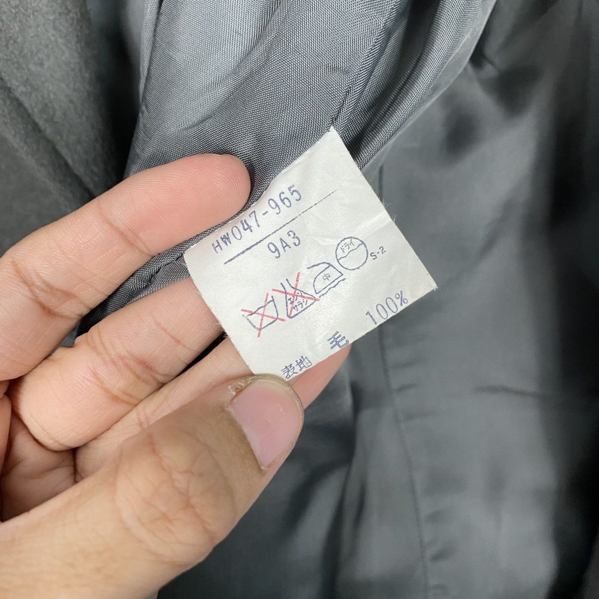 Yves Saint Laurent Yves Saint Laurent double breasted longcoat Size M / US 6-8 / IT 42-44 - 15 Thumbnail