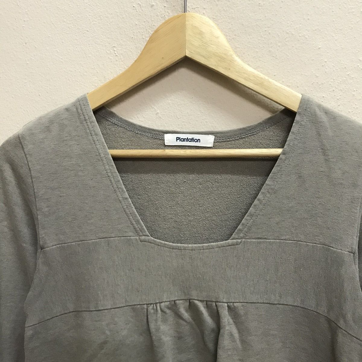 Issey Miyake Vintage 90s Plantation Issey Miyake Vneck Dress Shirt Long Size S / US 4 / IT 40 - 11 Thumbnail