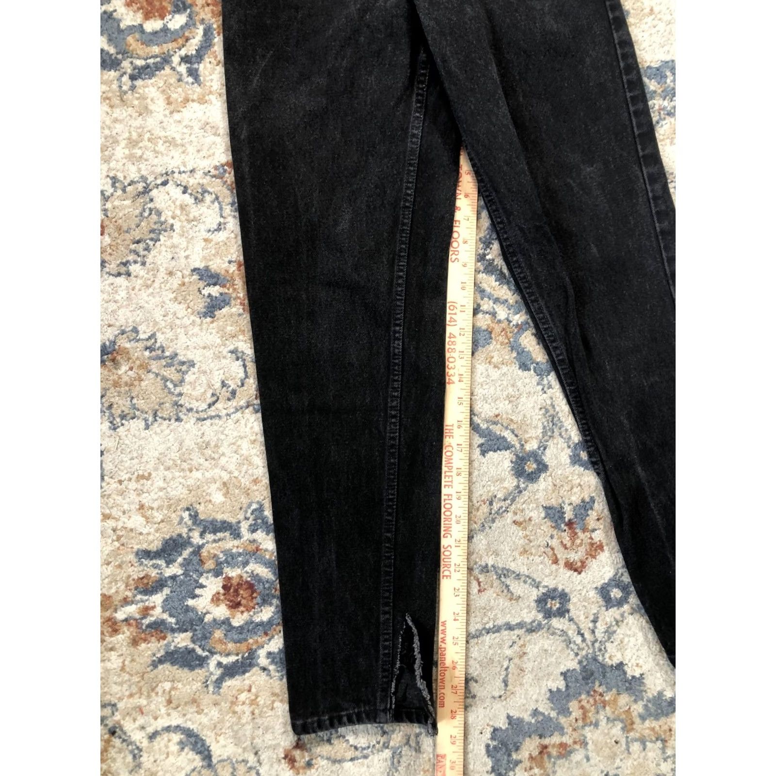 Levi's VINTAGE Levis 550 Jeans Womens 5 Medium Black Relaxed Fit Tapered Made USA 90s Size 27" / US 4 / IT 40 - 7 Thumbnail
