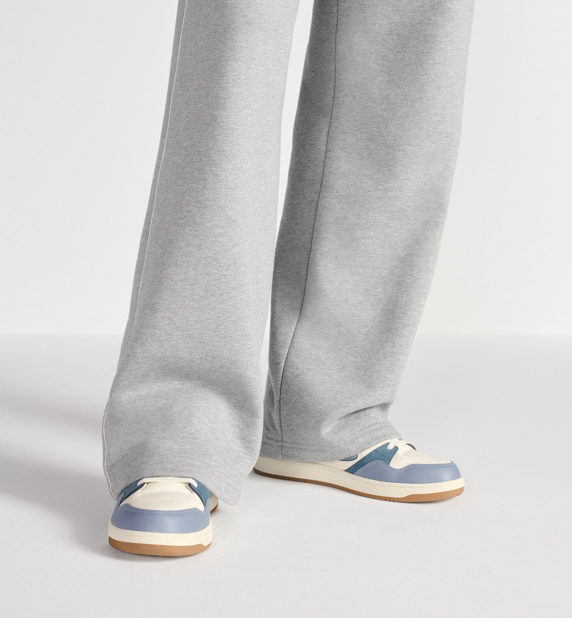 Dior o1w1db10825 3SN318ZXT B57 Low-Top Sneaker in Blue/Cream Size US 12 / EU 45 - 2 Thumbnail