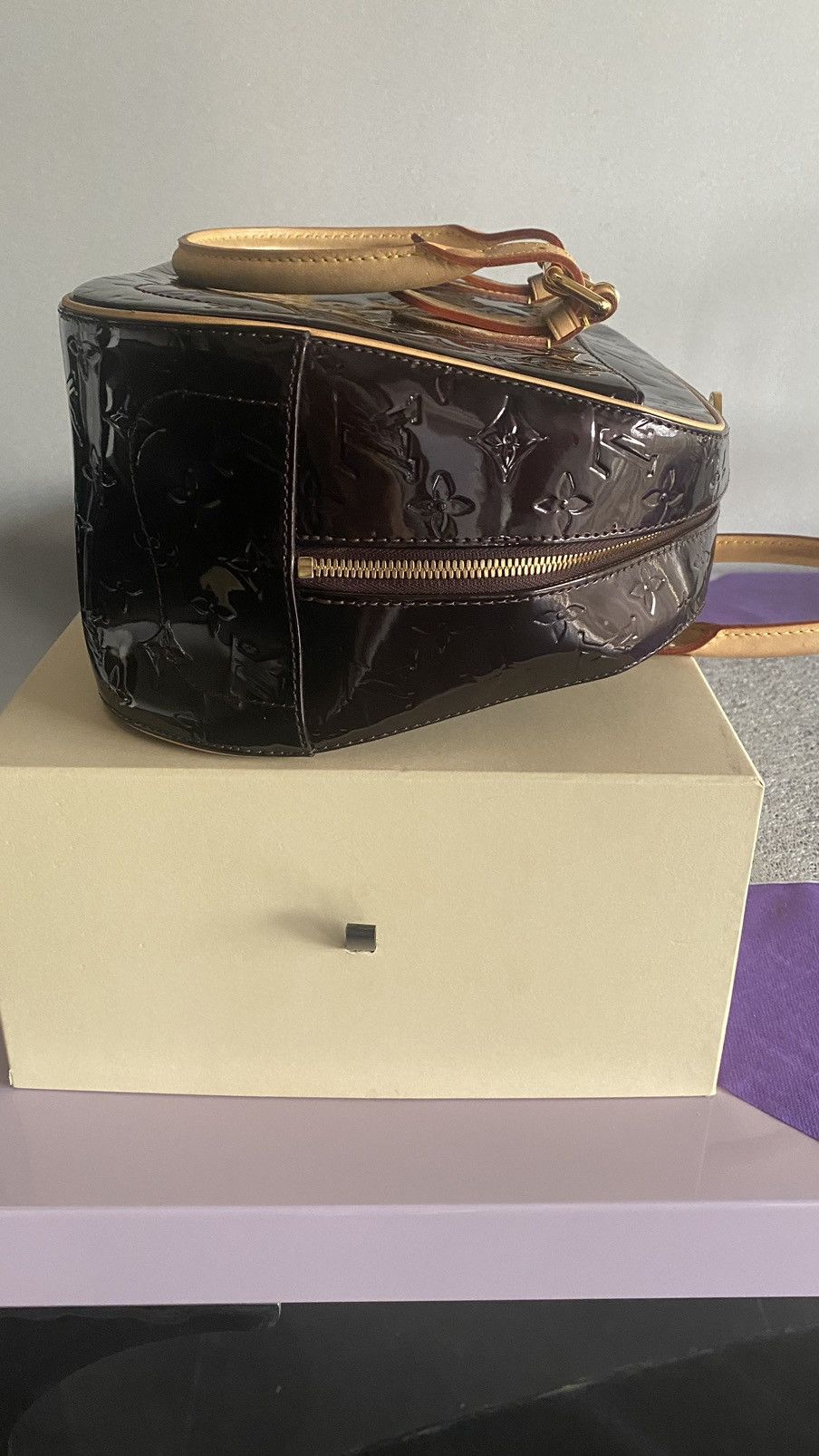 Louis Vuitton Louis Vuitton Amarante Monogram Vernis Summit Drive Bag Size ONE SIZE - 3 Thumbnail