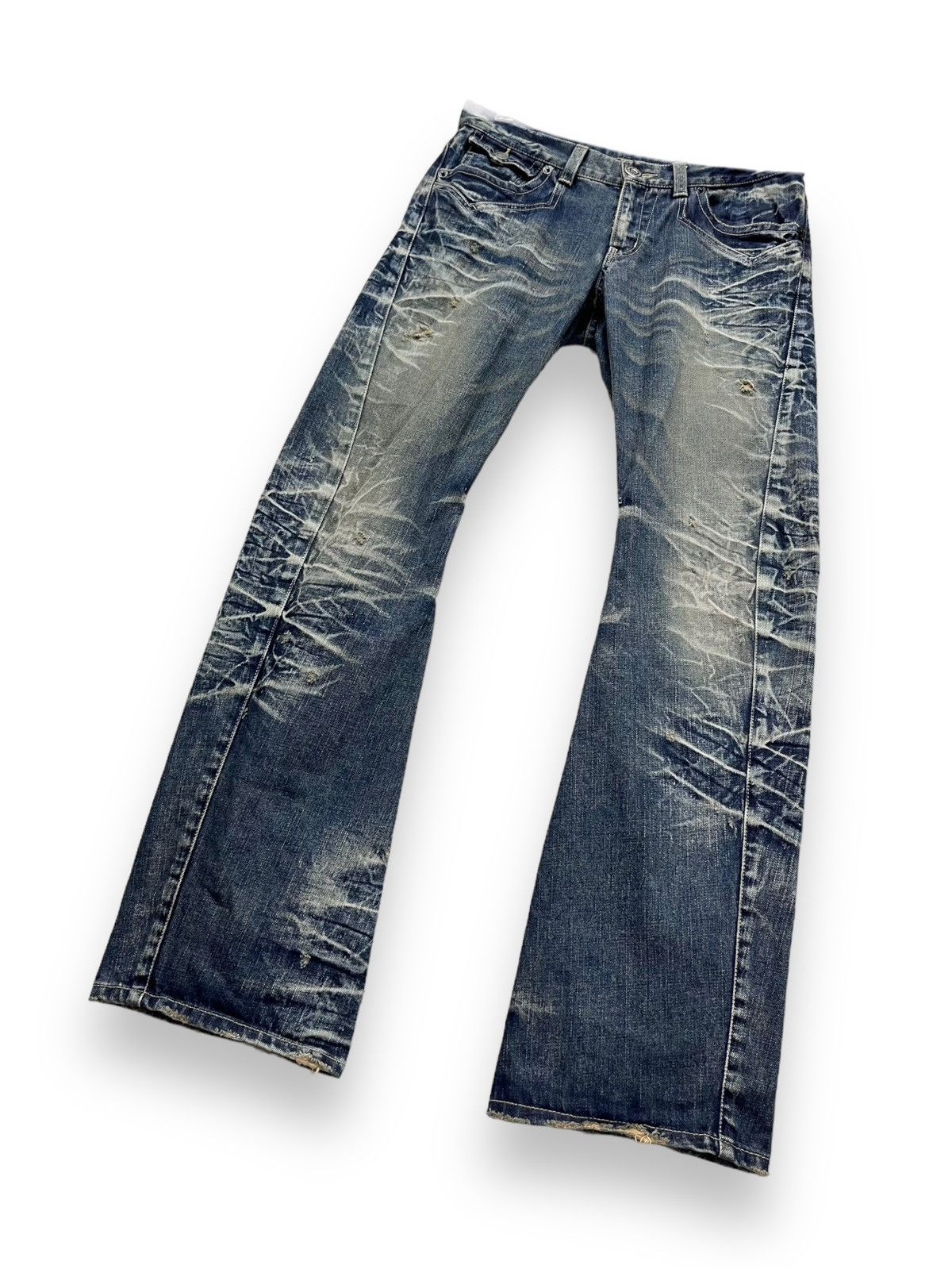 BIGI 🔥FLARE🔥Vtg RATTLE TRAP Distressed Clawmark Whisker Denim Size US 32 / EU 48 - 4 Thumbnail