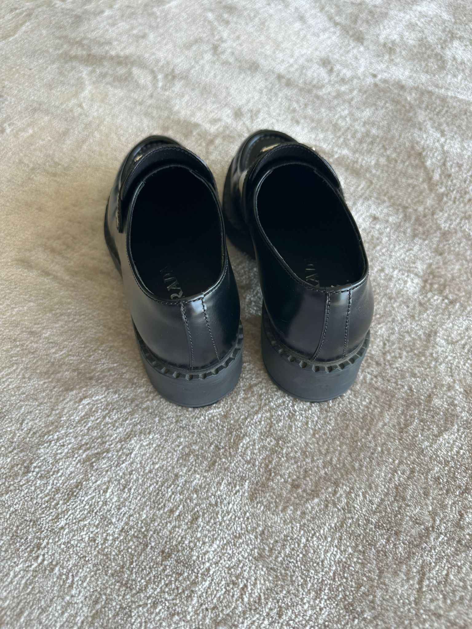 Prada (RRP $1200) Prada Brushed Leather Loafers Size US 7 / IT 37 - 6 Thumbnail