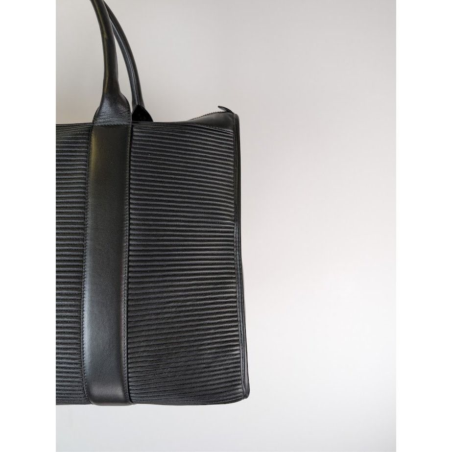 Amiri o1rshd1 Q:2 Size: OS / MX1 Padding Weekender Bag in Black Size ONE SIZE - 2 Thumbnail