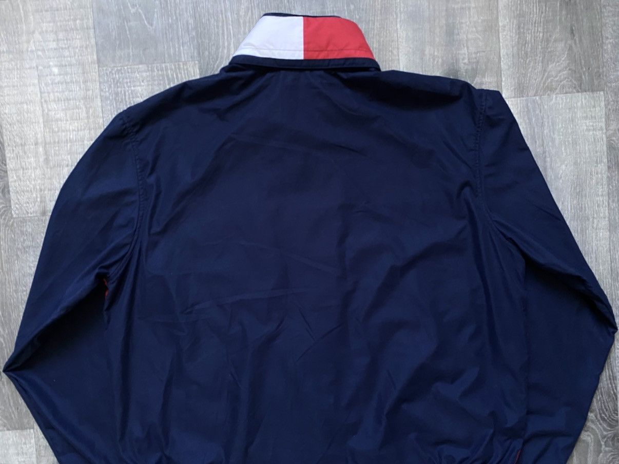 Tommy Hilfiger Tommy Hilfiger Vintage Navy Zip Jacket Embroidered Big Logo Size US XXL / EU 58 / 5 - 6 Thumbnail