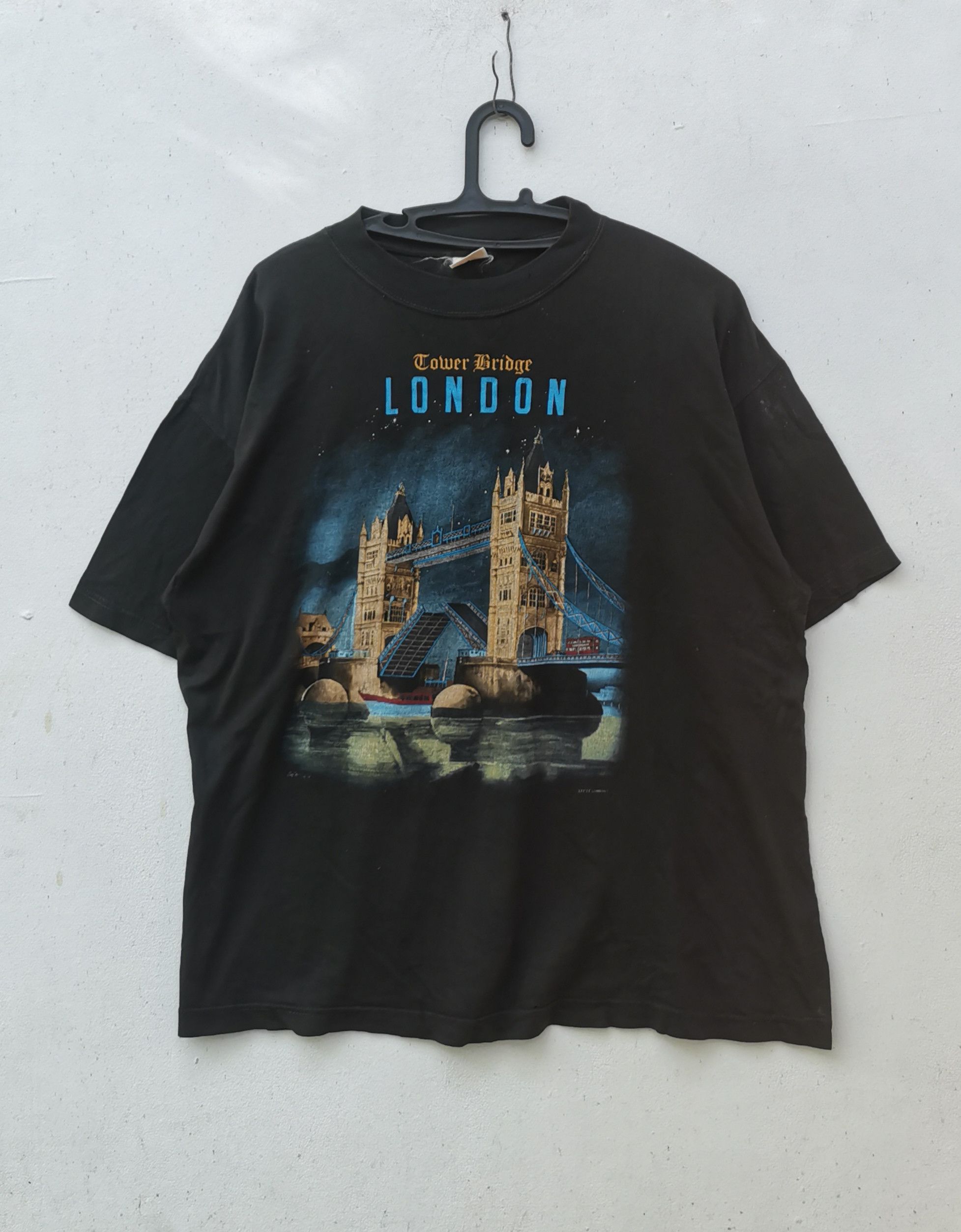 Unknown London × Vintage Rare vintage Tower Bridge London t-shirt Size US L / EU 52-54 / 3 - 1 Thumbnail