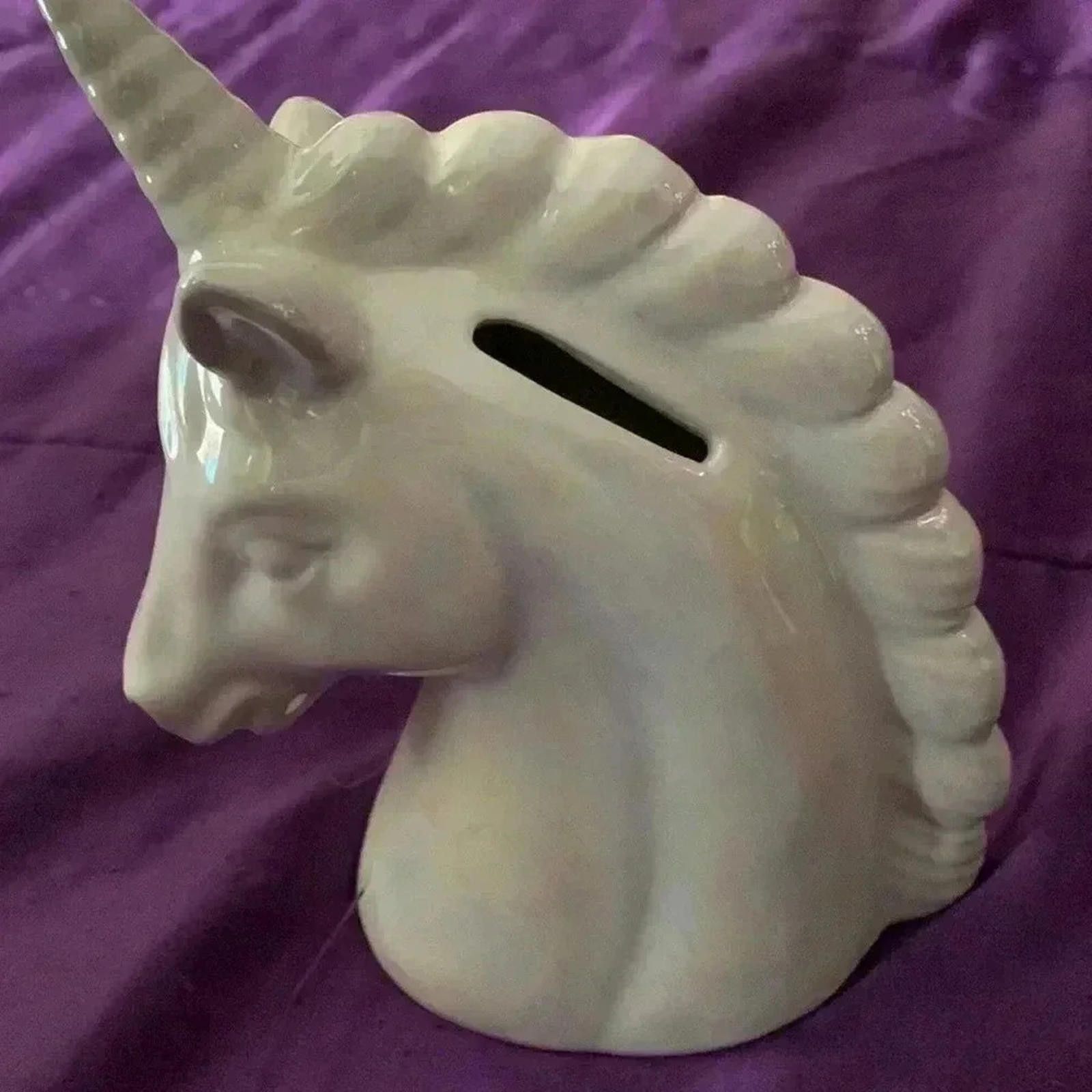 Designer Irradecent unicorn coin statue Size ONE SIZE - 4 Thumbnail