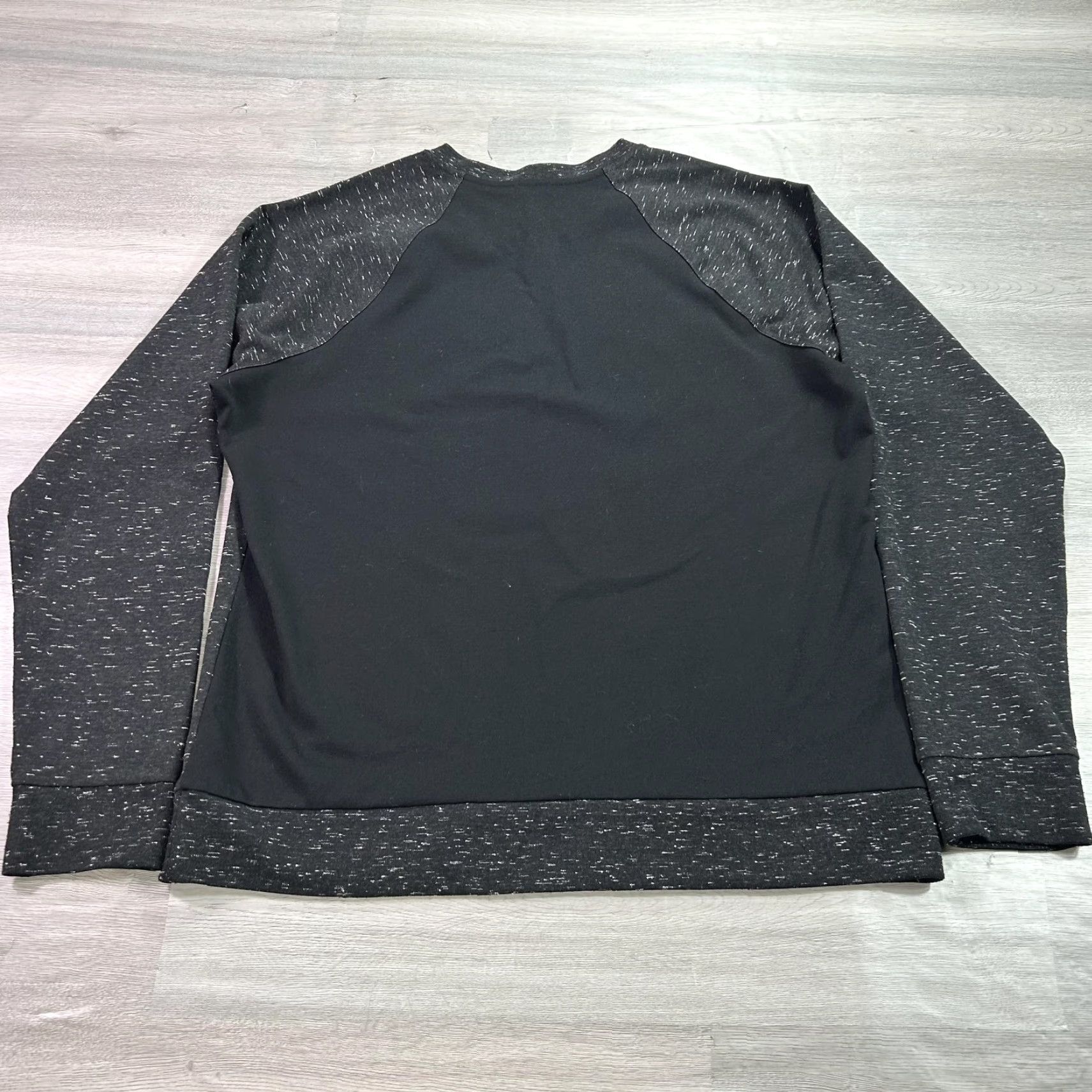 Vince Vince Sweatshirt Mens XL Black Raglan Pullover Crewneck Long Sleeve Stretch Knit Fabric Solid Pattern Knit Pullover Men Size US XL / EU 56 / 4 - 2 Thumbnail