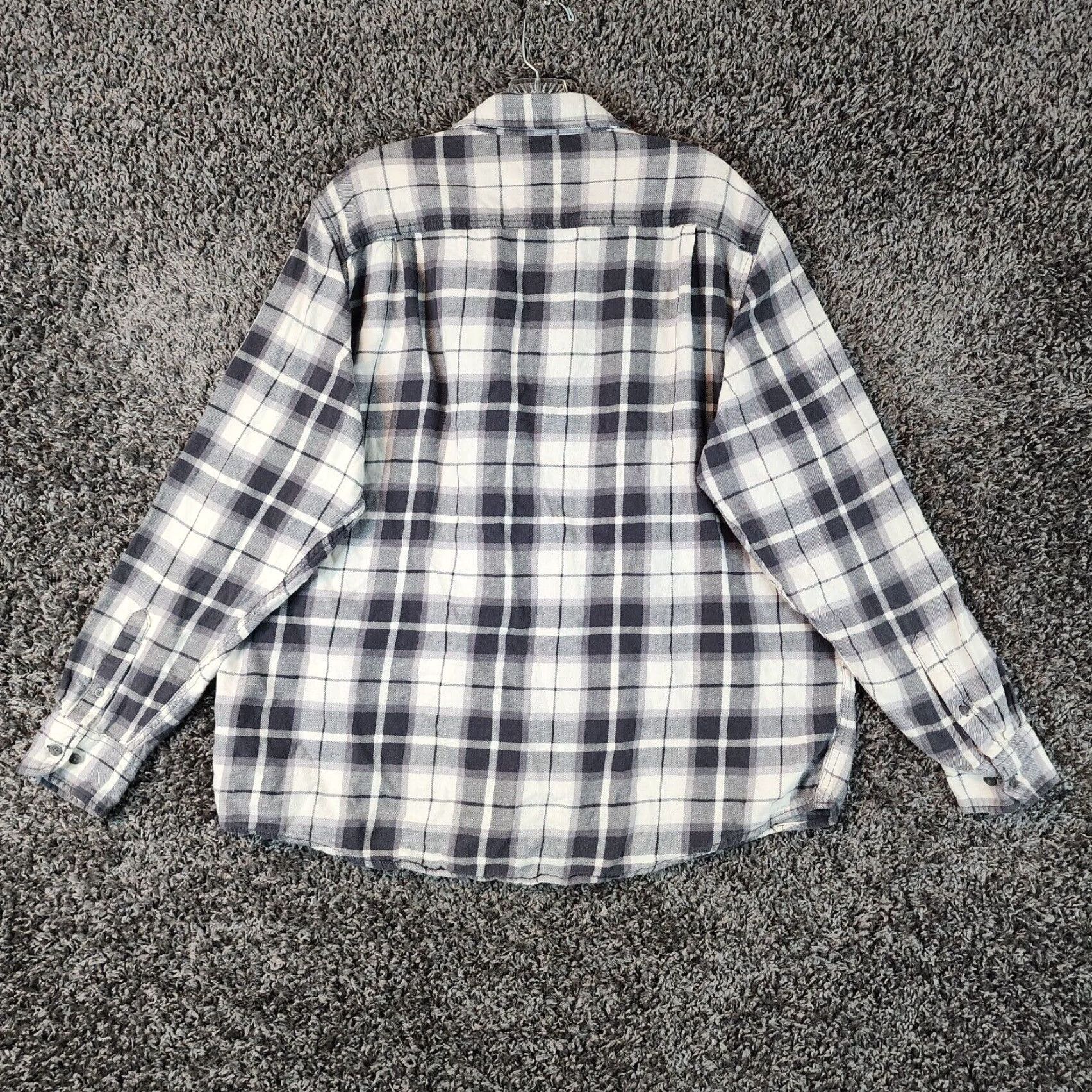 Faded Glory VINTAGE Faded Glory Mens Flannel Shirt Long Sleeve XL Gray White Plaid Button-Up Size US XL / EU 56 / 4 - 5 Thumbnail