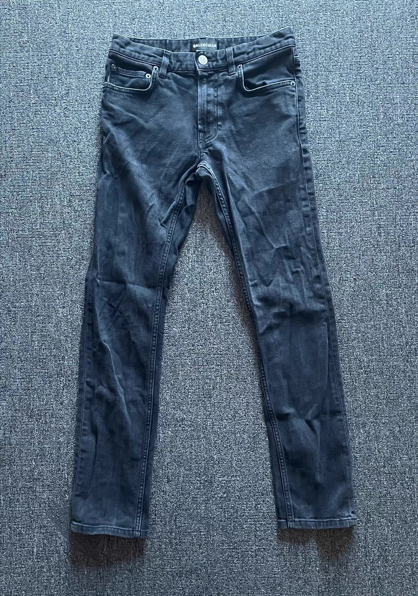 Balenciaga Balenciaga black slim fit vintage jeans Q4 Size US 32 / EU 48 - 1 Thumbnail
